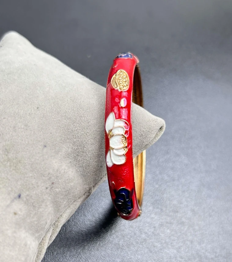 Kelepçe Mineli Bileklik