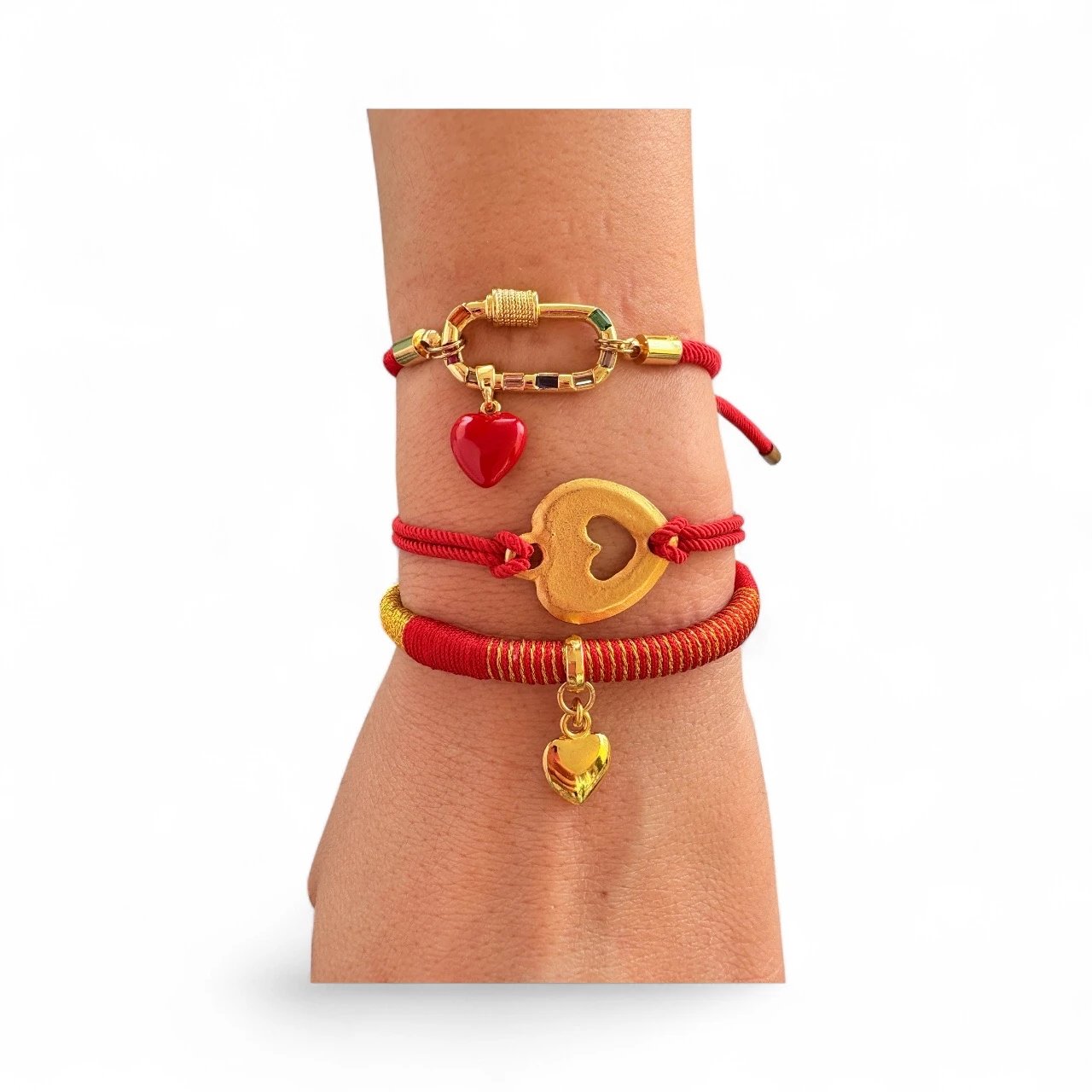 Altın Detaylı Kırmızı İp Üçlü Kalpli Bileklik Seti