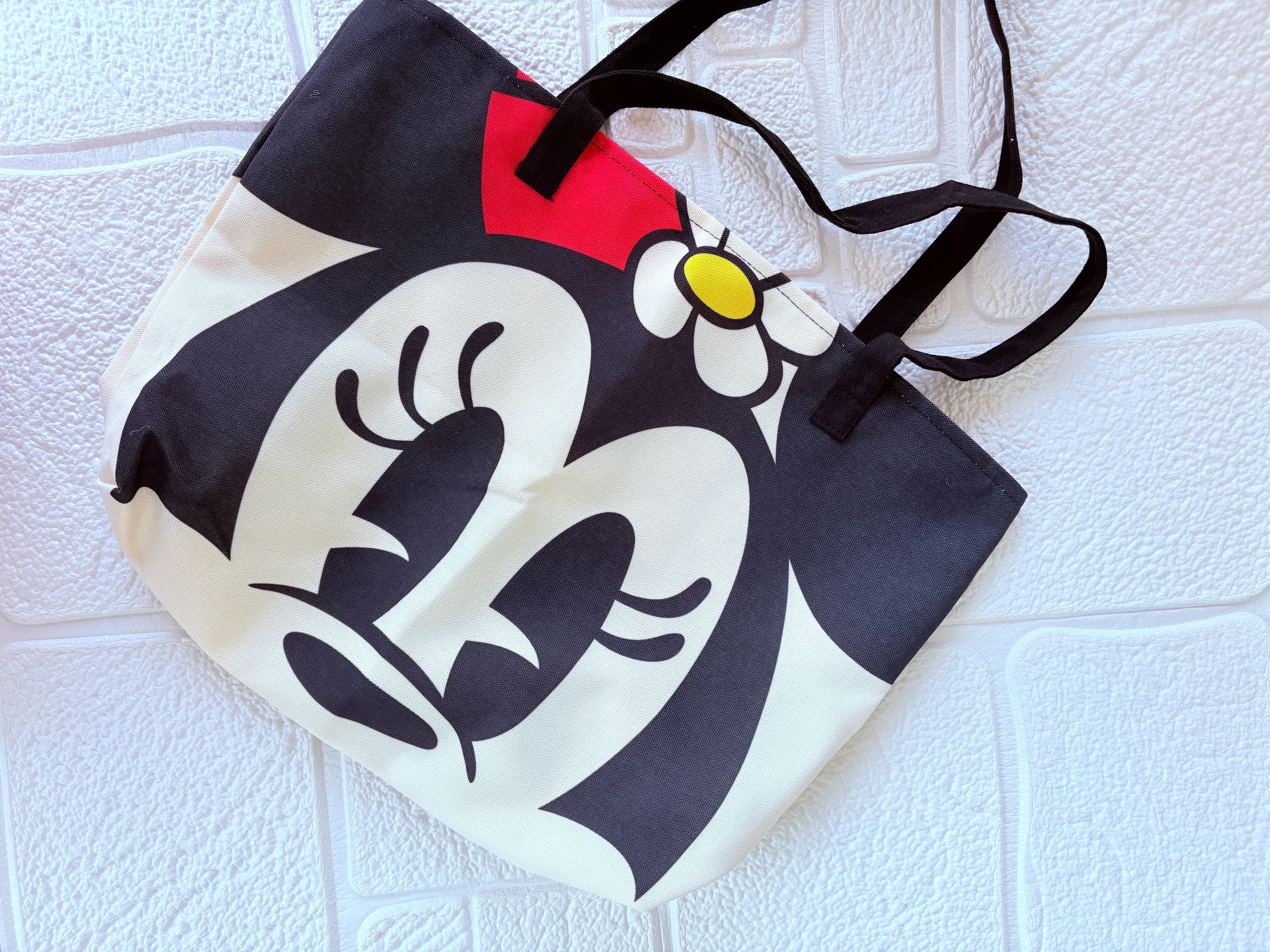 Minnie Mouse Siyah Bez Kanvas Büyük boy Çanta – Disney Desenli Kanvas Kumaş Çanta