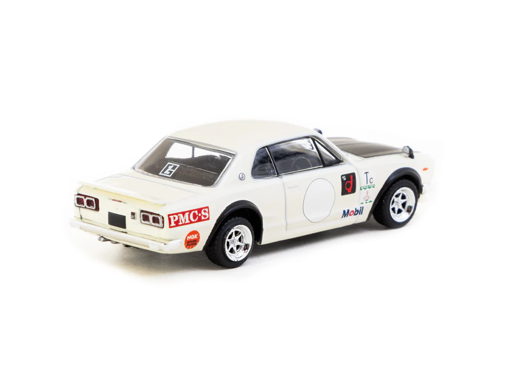 Tarmac Works Skyline HT 2000GT-R White - GLOBAL64