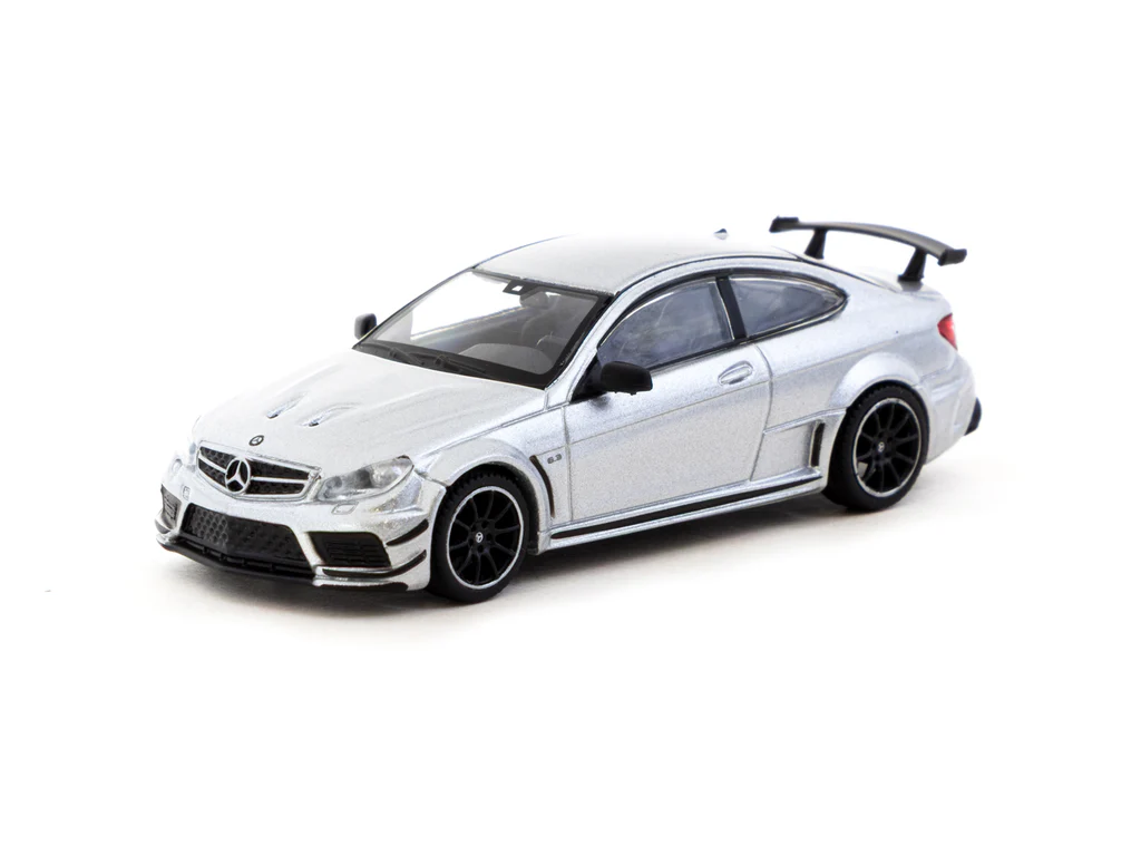Tarmac Works Mercedes-Benz C 63 AMG Coupé Black Series Silver Metallic - GLOBAL64 