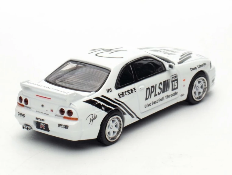 Inno64 Nissan Skyline GT-R (R33) TMCS 2025 DPLS X INNO64