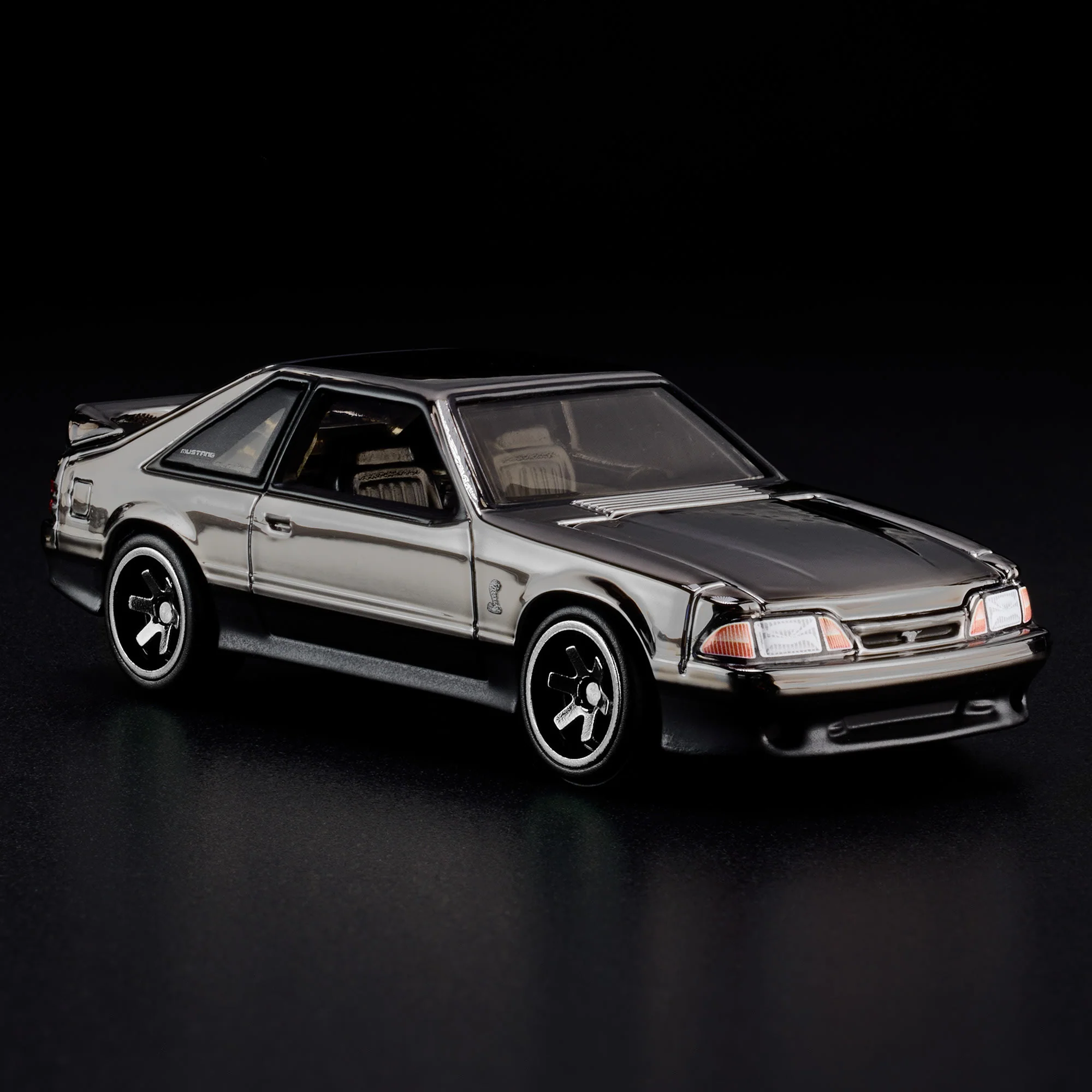 Hot Wheels Red Line Club 1993 Ford Mustang Cobra R