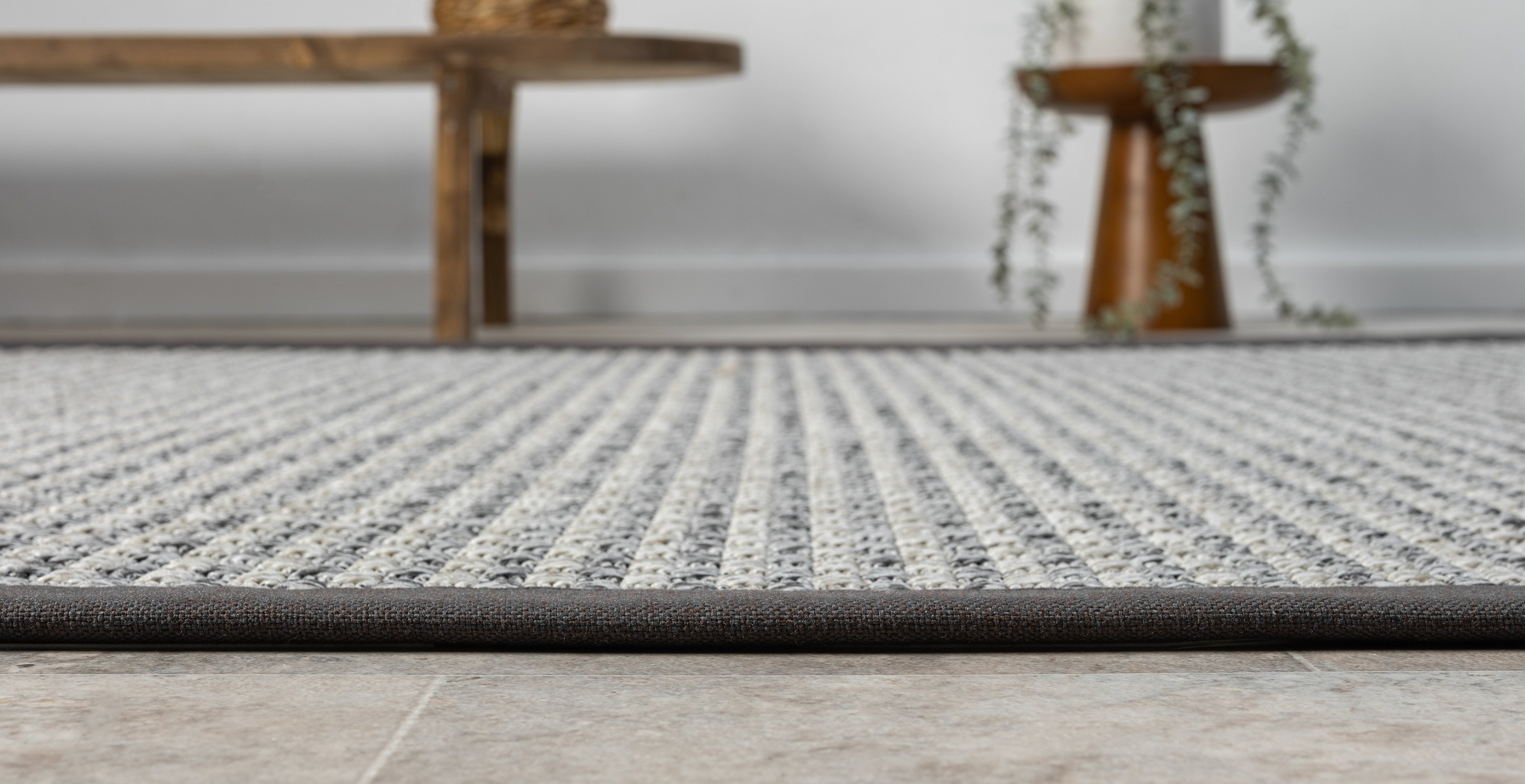Kumaş Bordürlü Nature Sisal Halı - El Yapımı, Evcil Hayvan Dostu, Modern Tasarım - Antrasit Bordür
