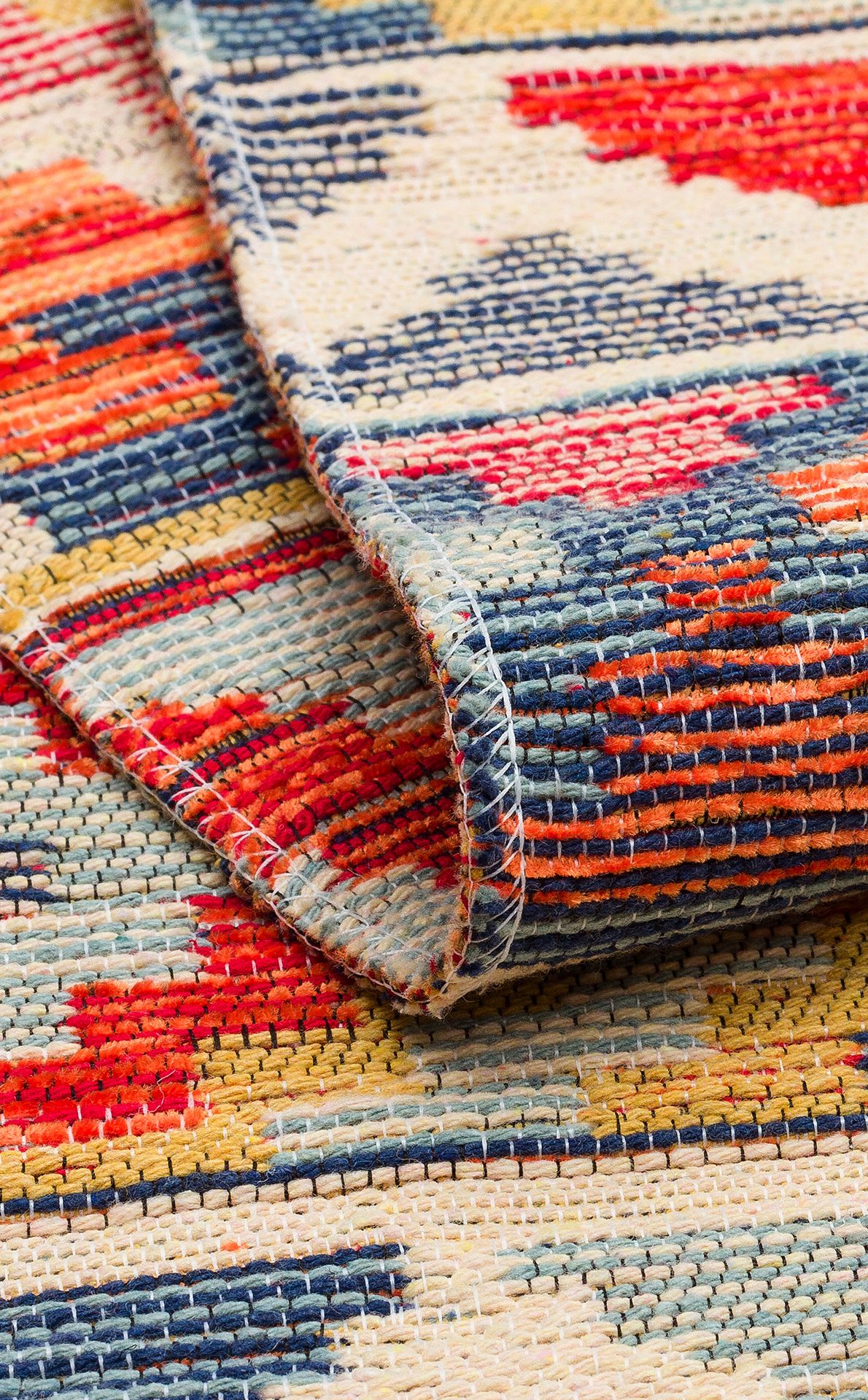 Nomad Yıkanabilir, Çift Taraflı Kullanıma Uygun Yumuşak Tuşeli Otantik Kilim  - 02