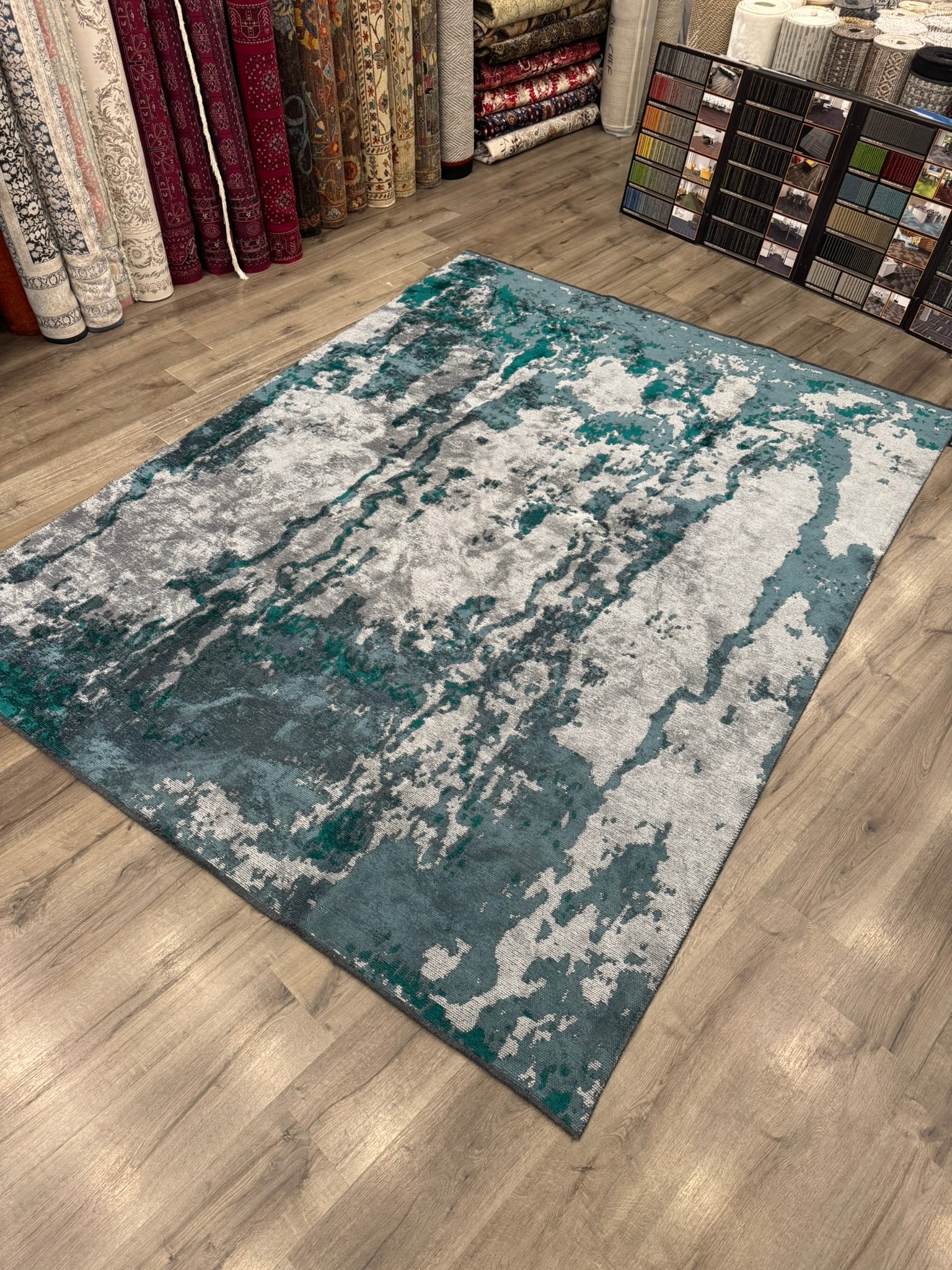 ATHENS BUZ MAVİSİ - PETROL - KOYU TURKUAZ HALI 200X250 ÖZEL TEZGAH SALON HALISI