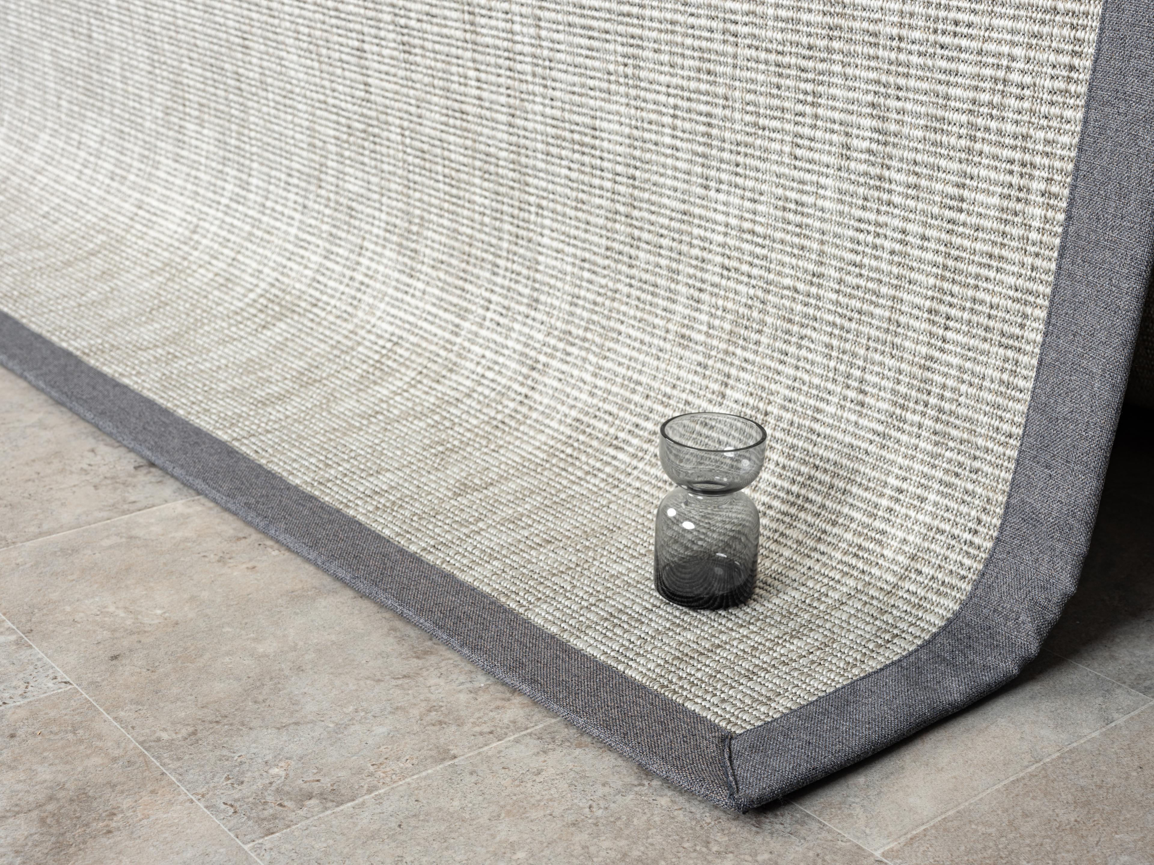 Kumaş Bordürlü Nature Sisal Halı - El Yapımı, Evcil Hayvan Dostu, Modern Tasarım - Antrasit Bordür