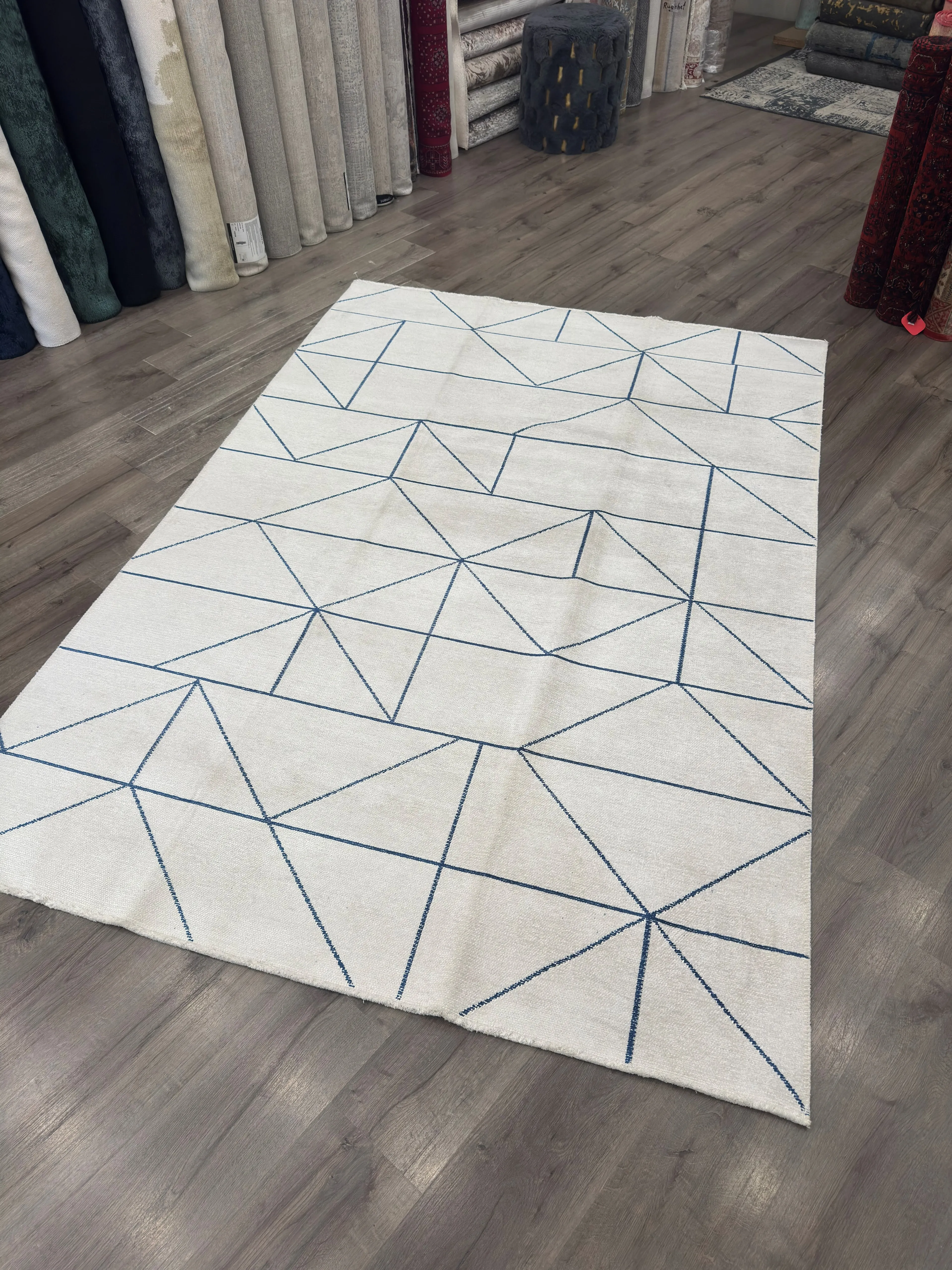 Bm Home ORİGAMİ Desen EKRU-LACİVERT 160x230 Özel Tezgah Salon Halısı 4m2 Outlet Ürün