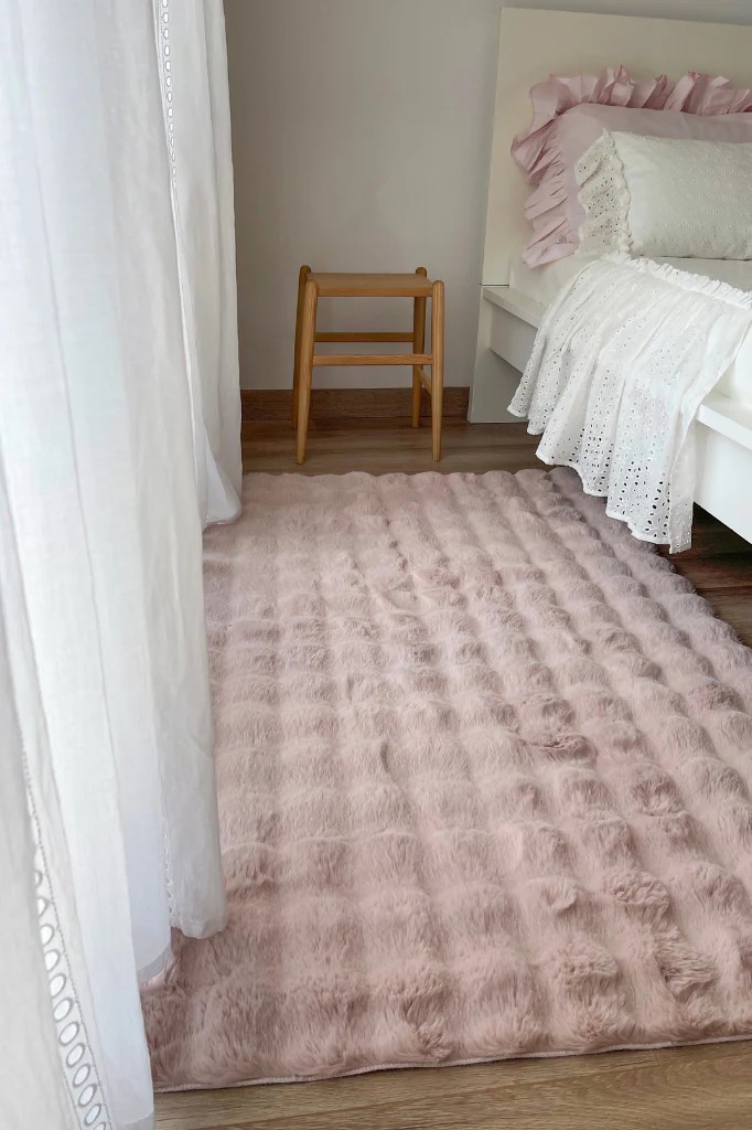 Molekül Kabartmalı Peluş Post - Pudra