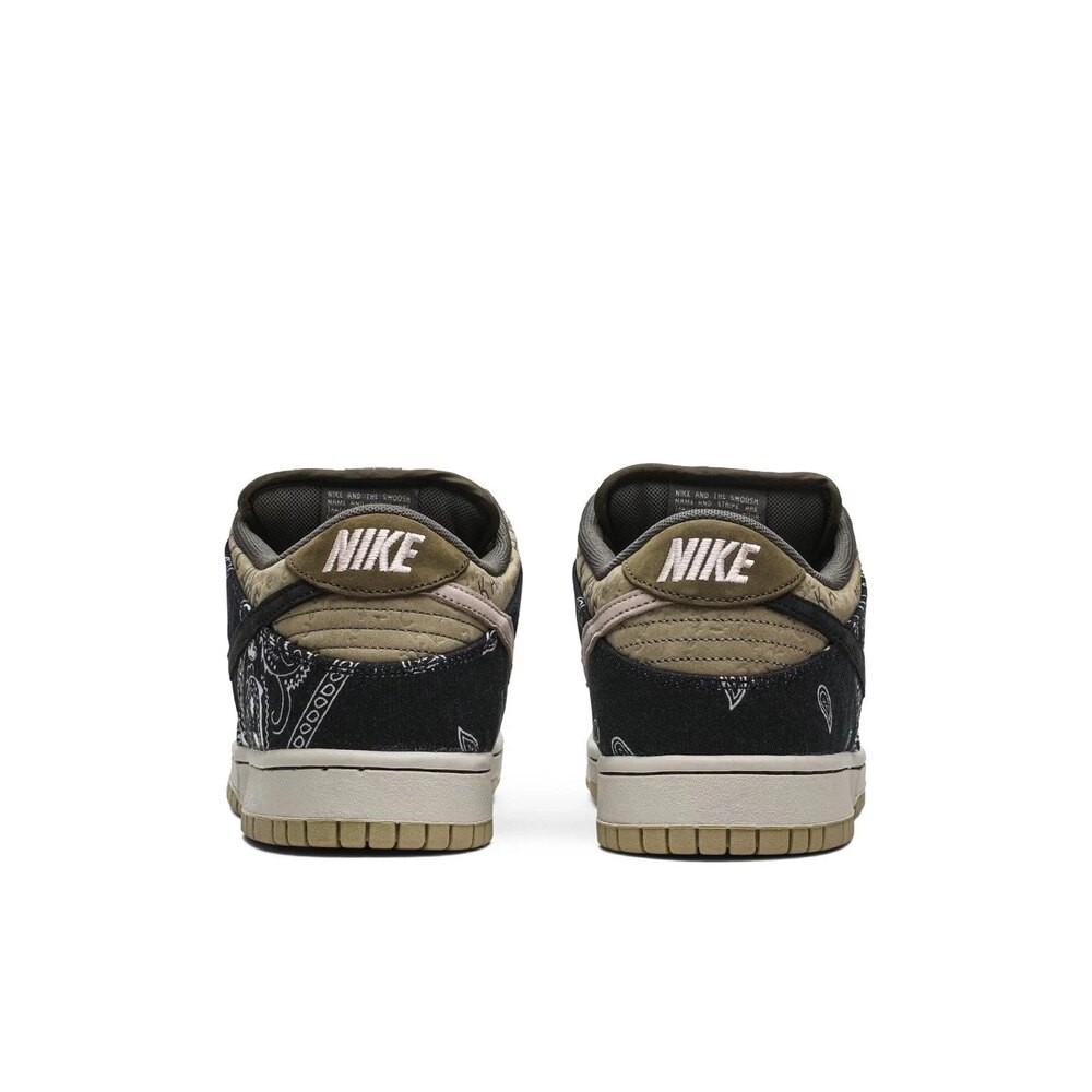 Nike SB Dunk Low Travis Scott