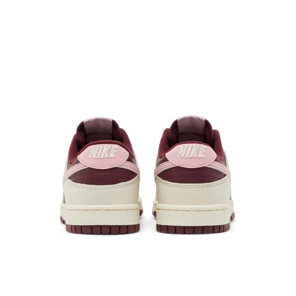 Nike Dunk Low Valentine’s Day