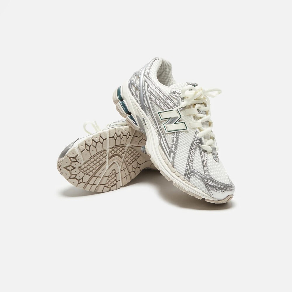 New Balance 1906R Silver Metallic Sea Salt