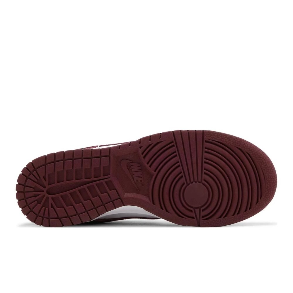 Nike Dunk Low Bordeaux