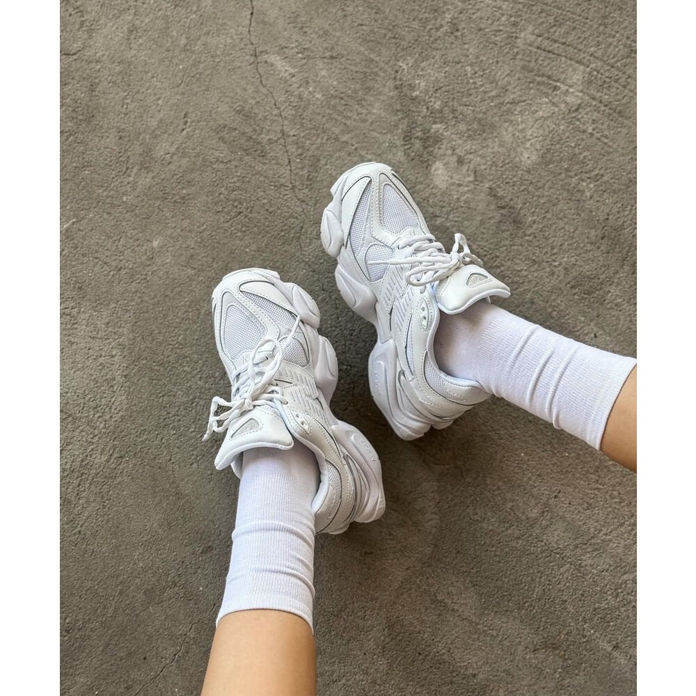 New Balance 9060 Triple White