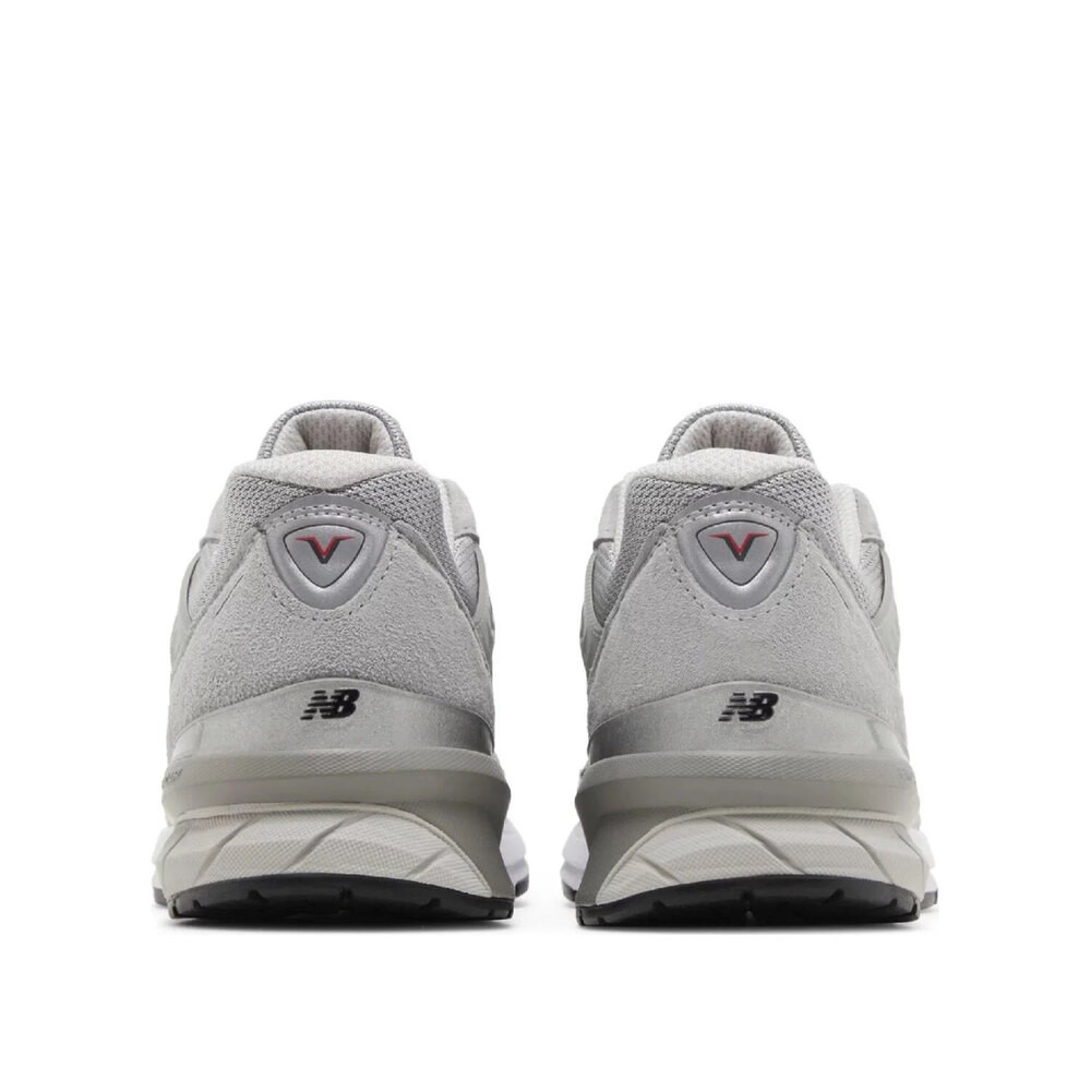 New Balance 990v5 Grey