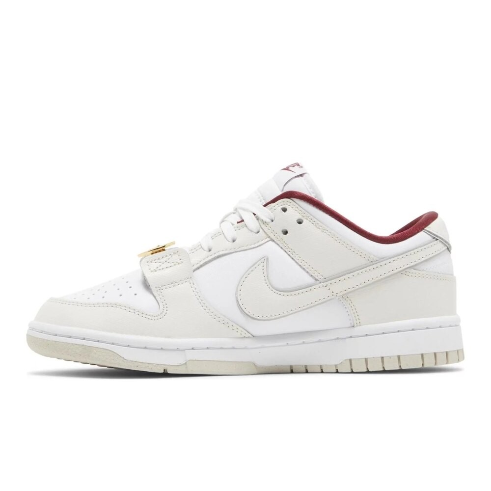 Nike Dunk Low SE Just Do It Phantom