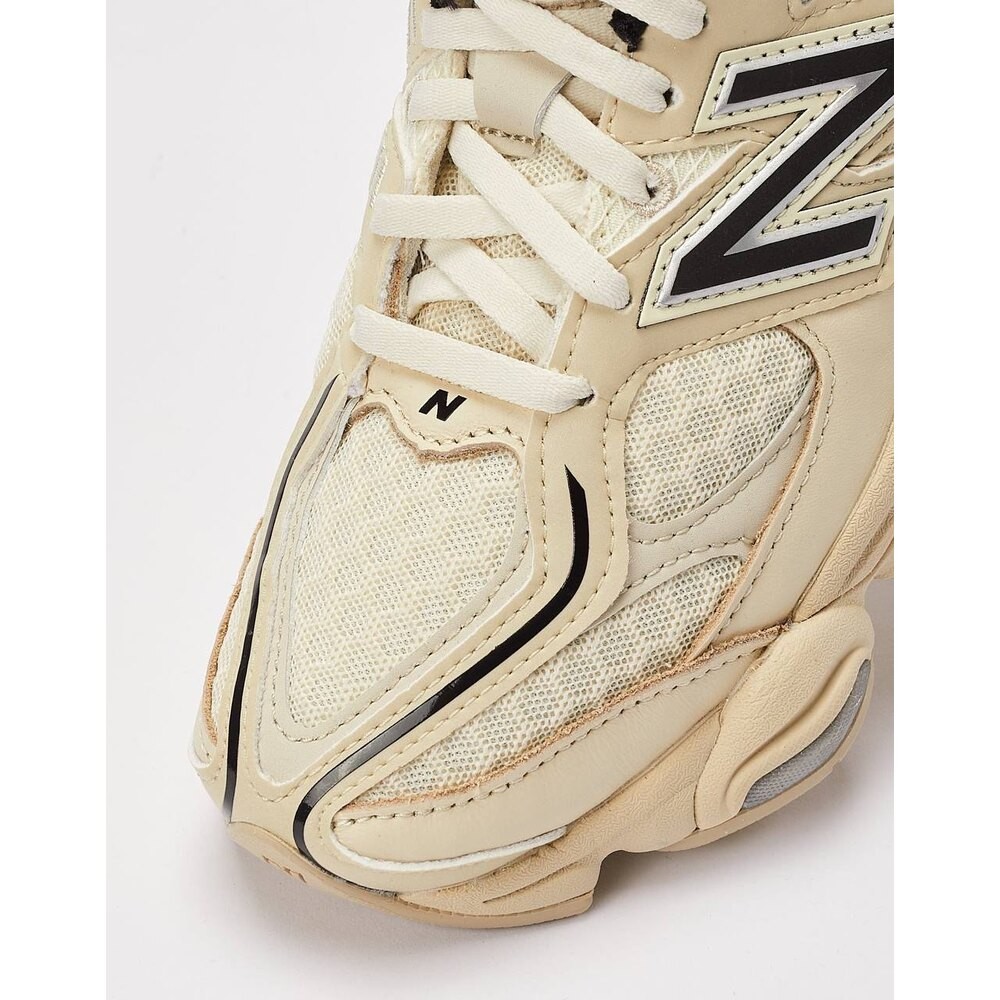 New Balance 9060 Turtledove Black Silver Metallic