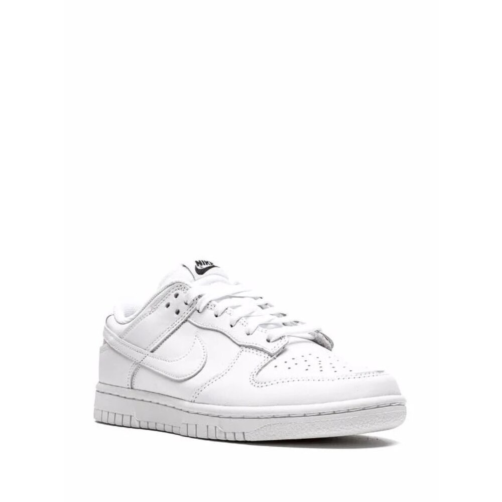 Nike Dunk Low Triple White