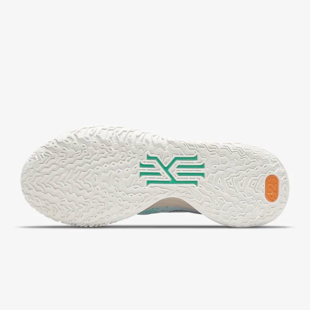 Nike Kyrie 7 Copa