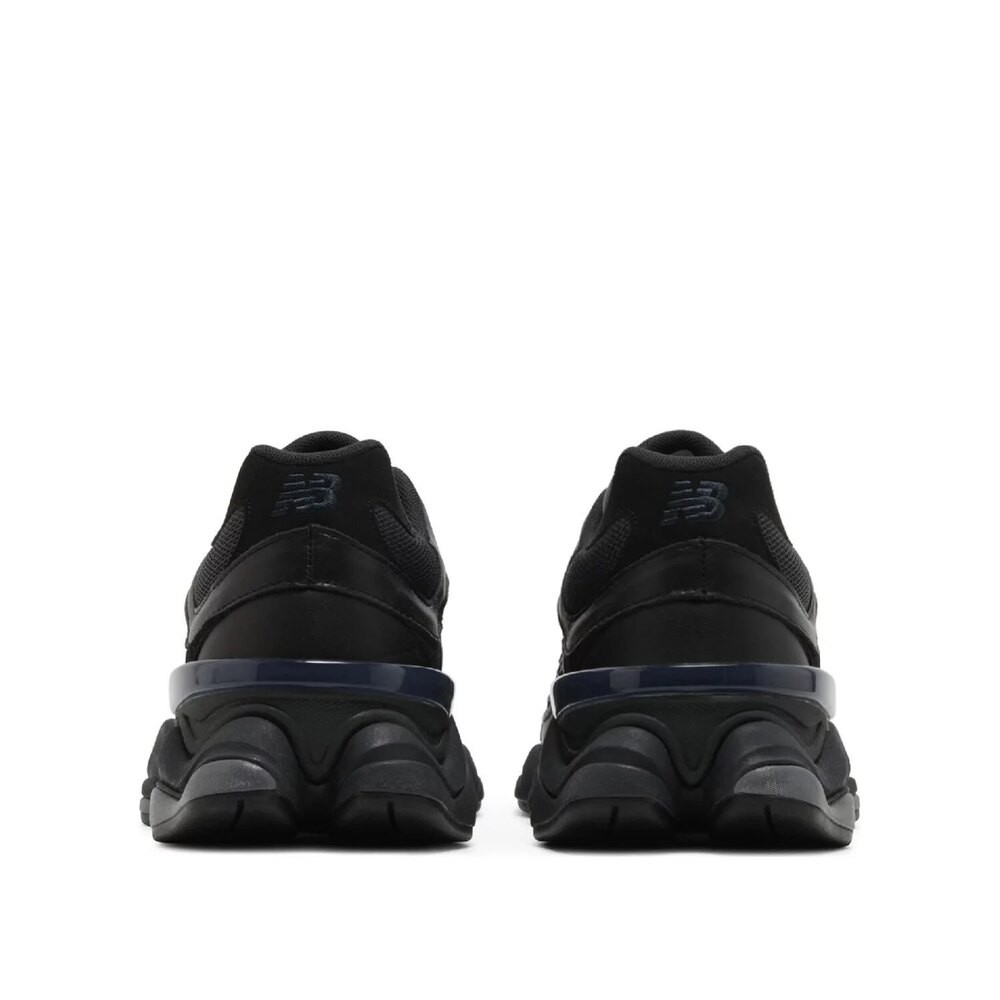 New Balance 9060 Triple Black
