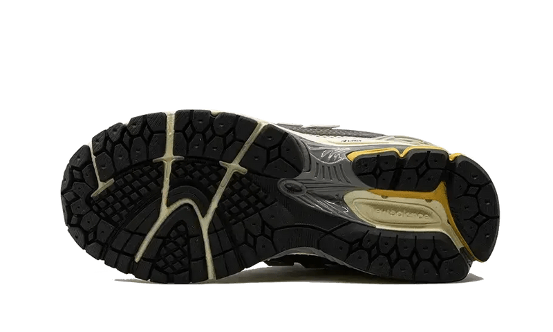 New Balance 1906R Licorice