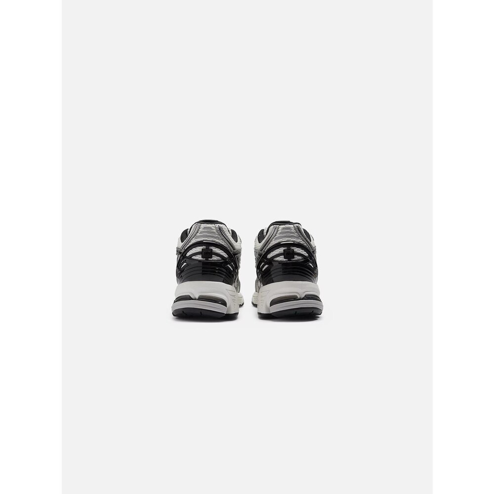 New Balance 1906R Silver Black