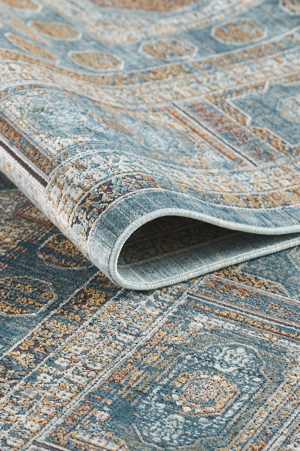 Heritage - Norma Kendinden Saçaklı Modern Klasik Eskitme Halı