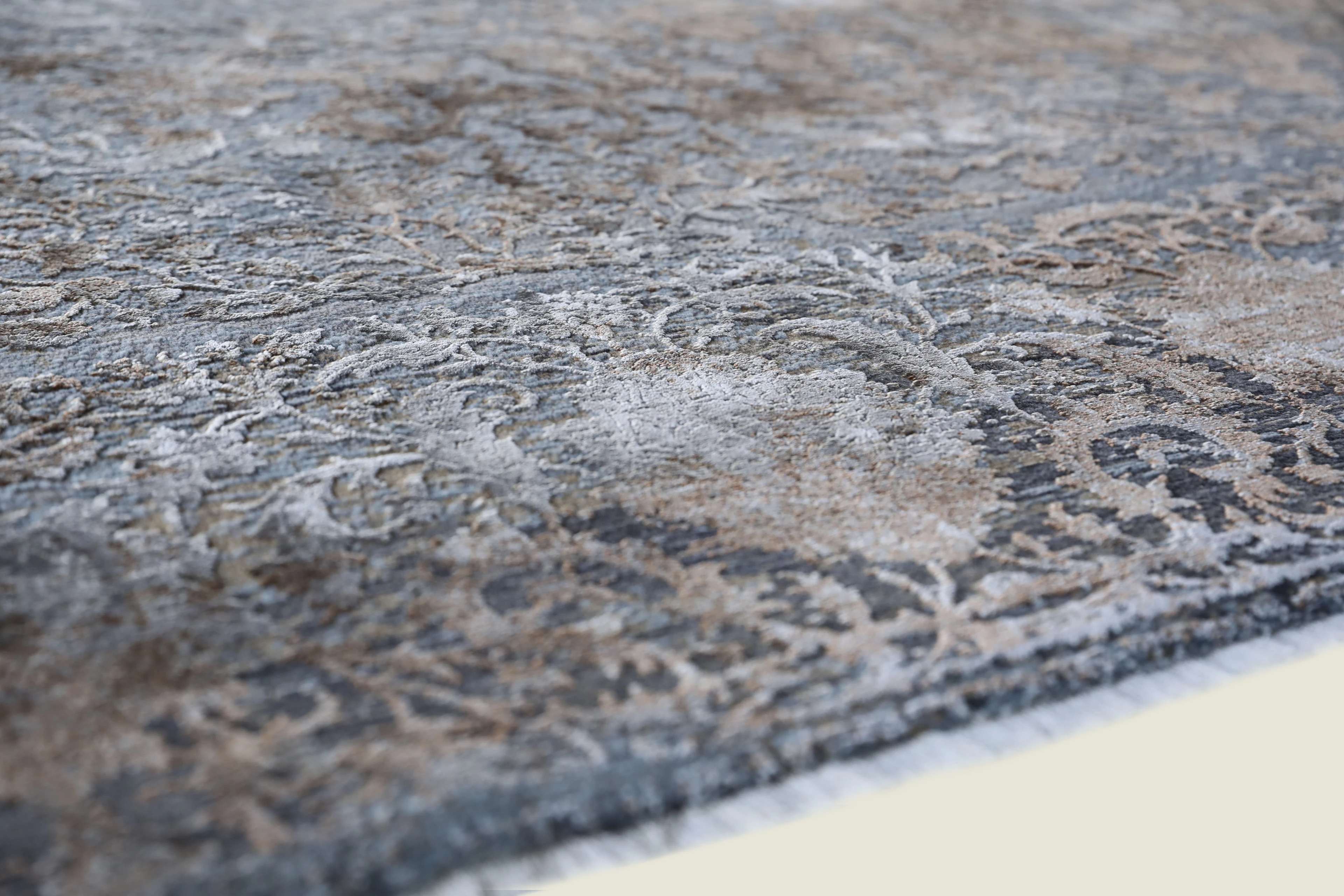 WOOLKNOT AGARTHA KLASİK SALON HALISI