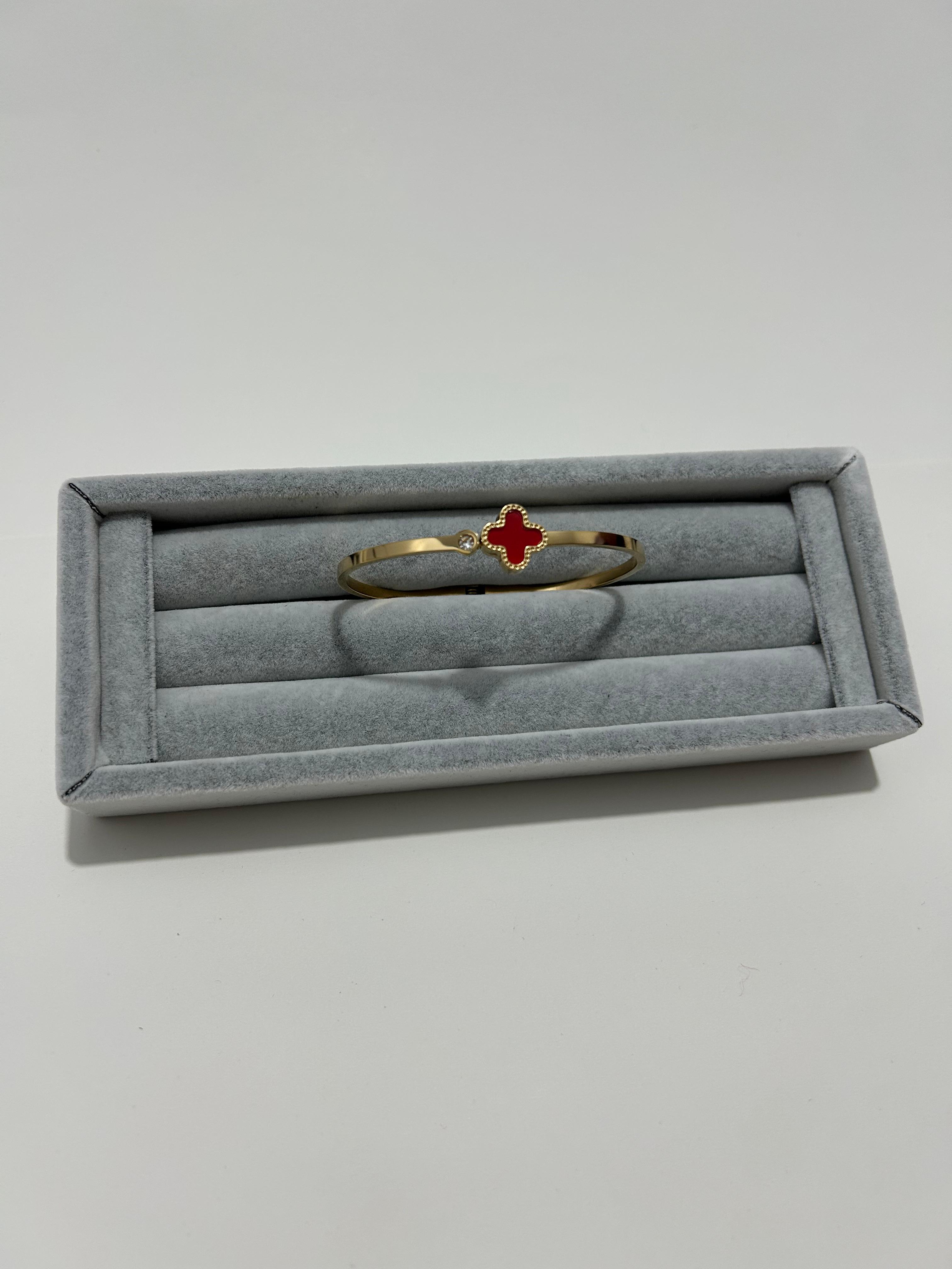 4 Yapraklı Yonca Bilezik