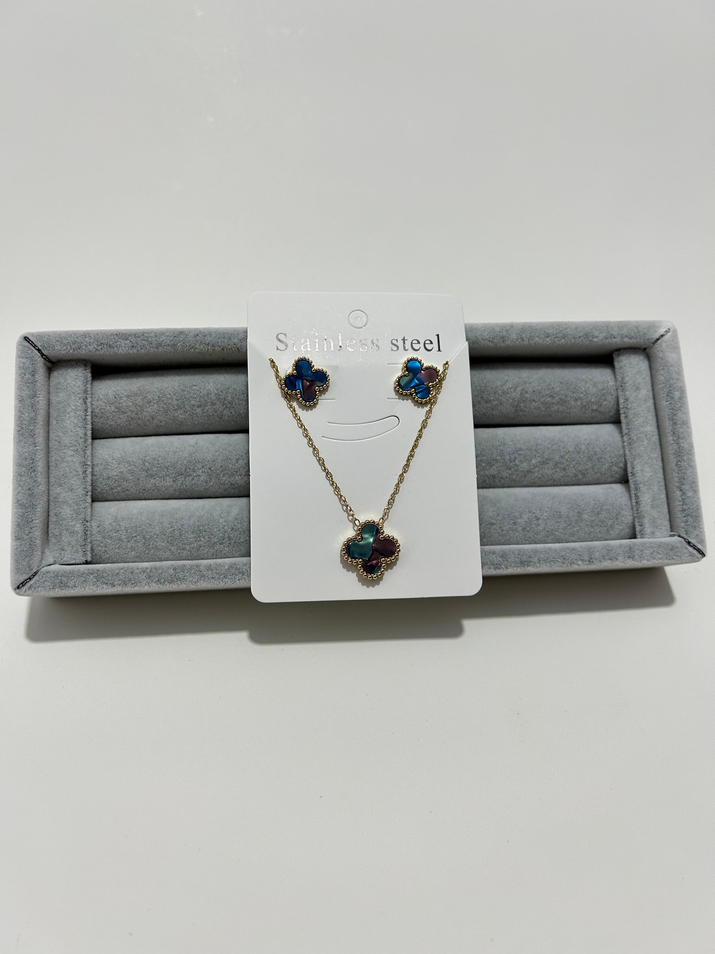 YONCA DETAYLI KOLYE VE KÜPE SETİ