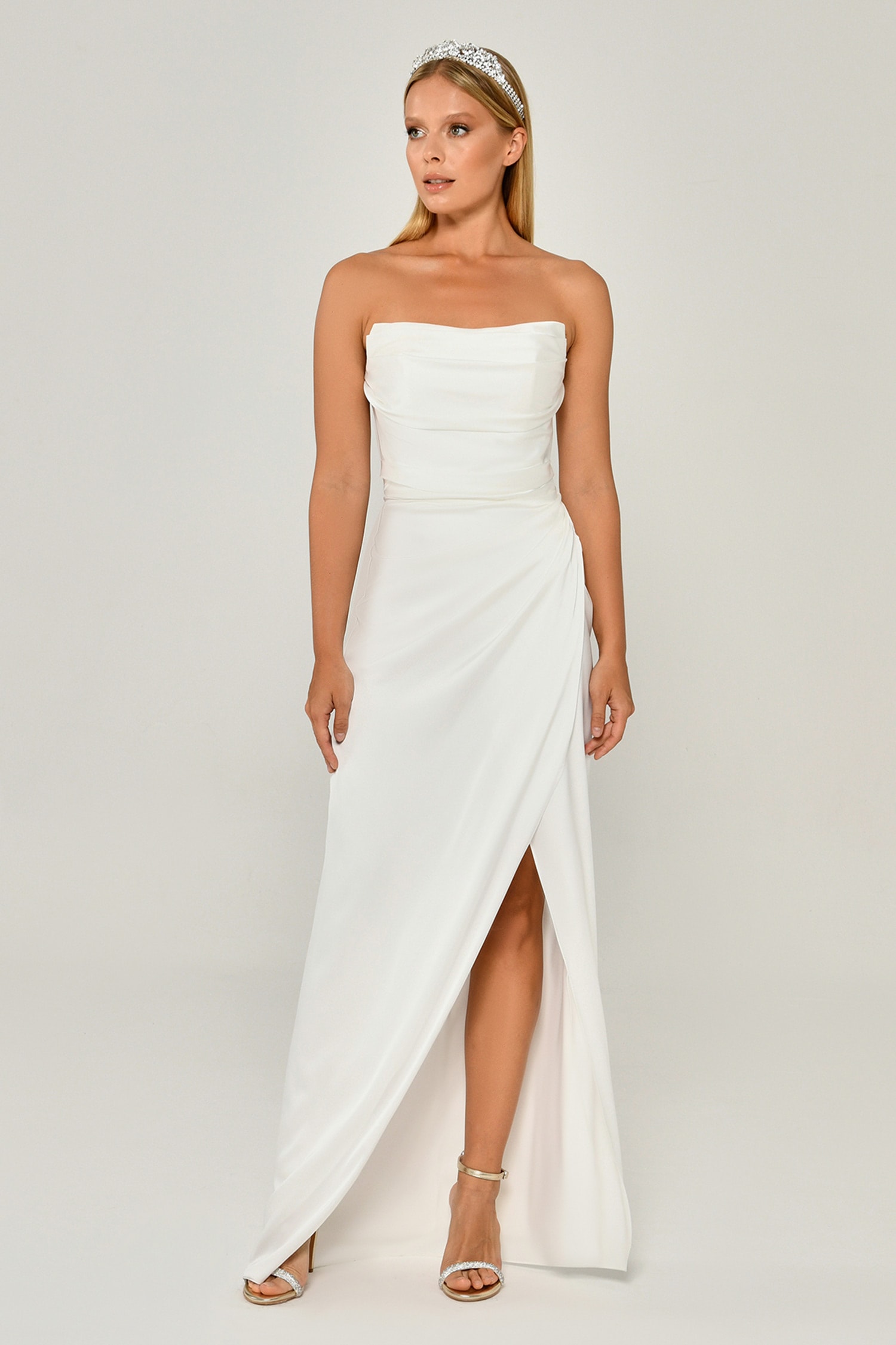 Beyaz Straplez Saten Kumaş Nikah Elbisesi MA-B5804-001-INF