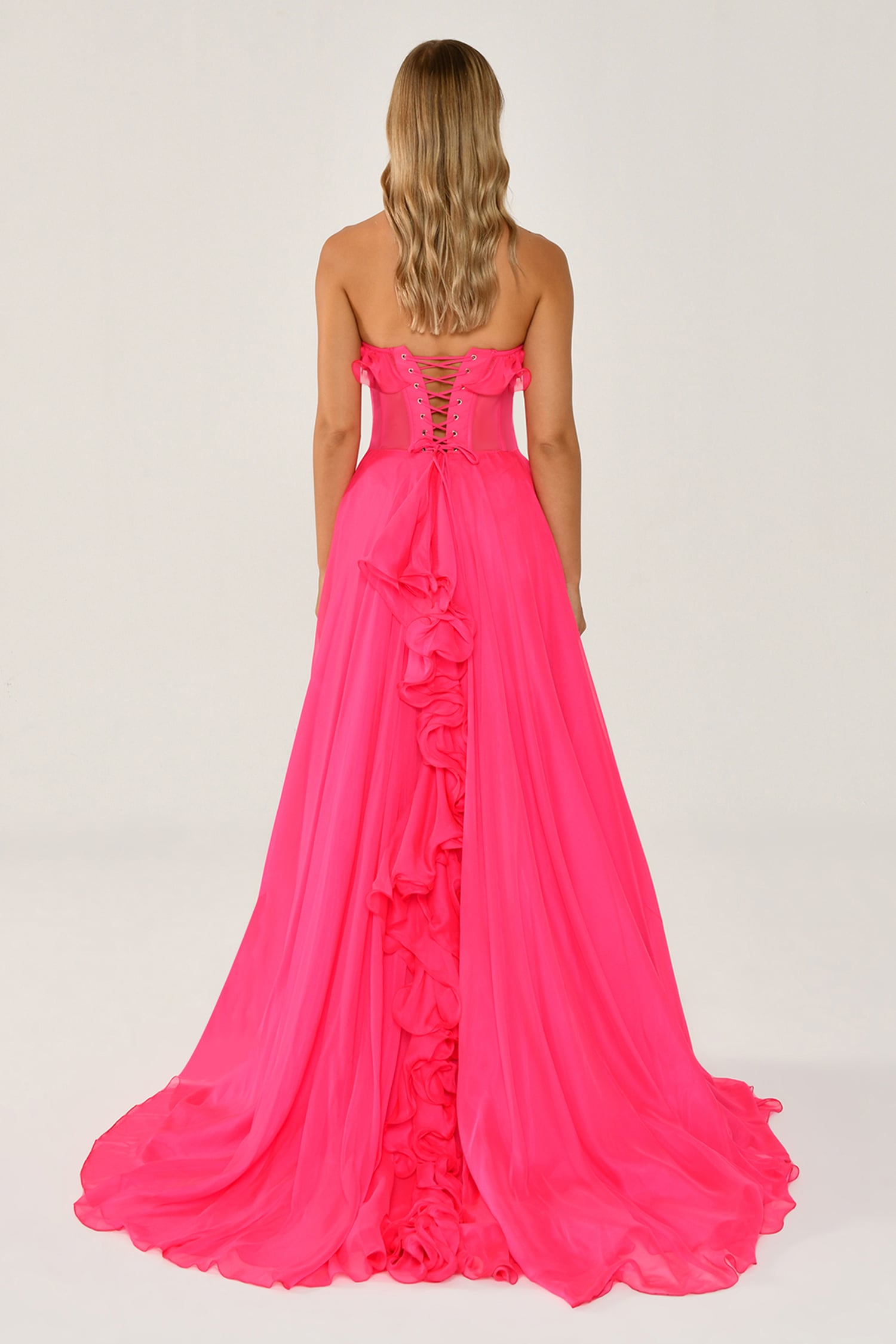Neon Pembe Straplez Şifon Kumaş Uzun Abiye Elbise MA-B5782-001
