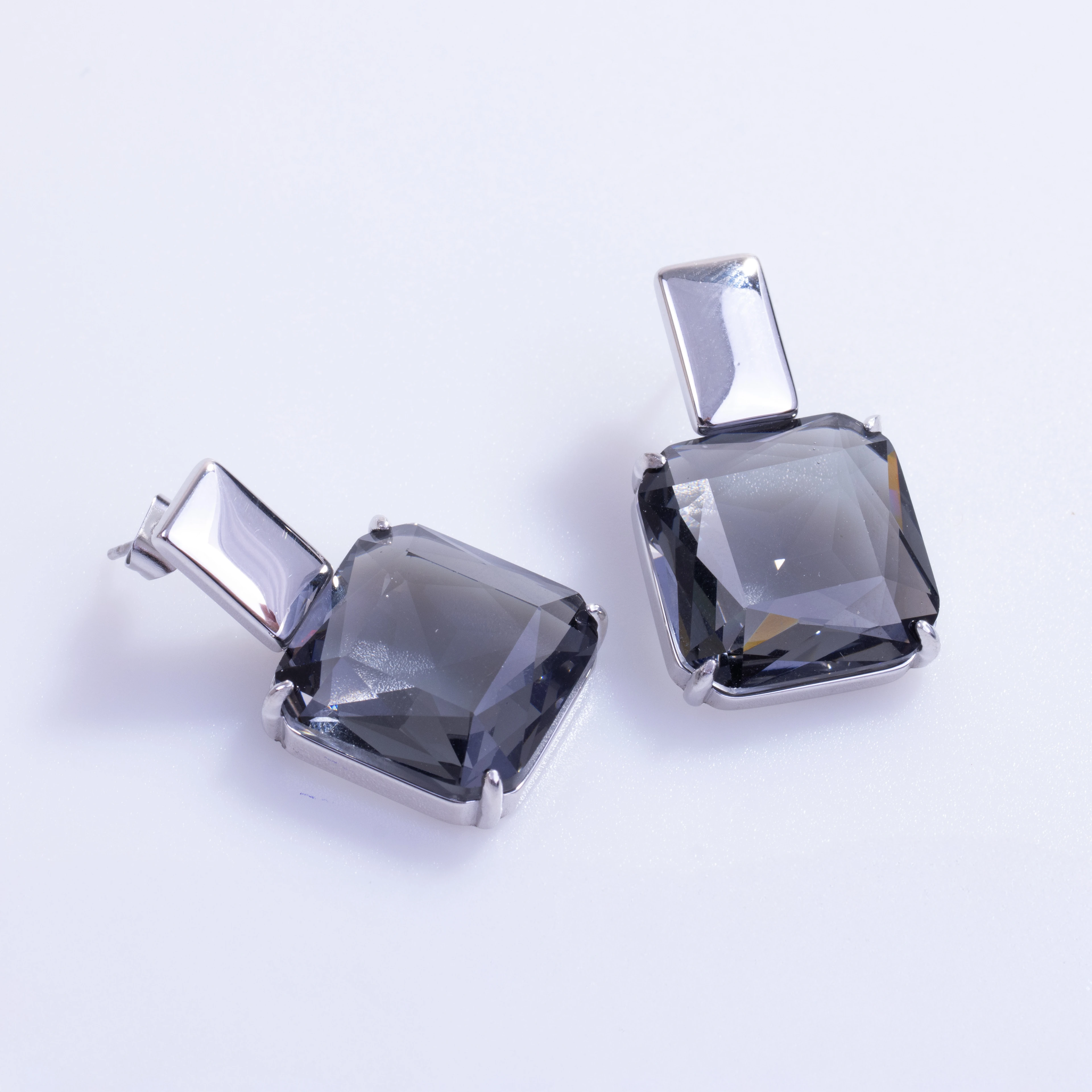 Darkluxe Earring | Çelik Küpe