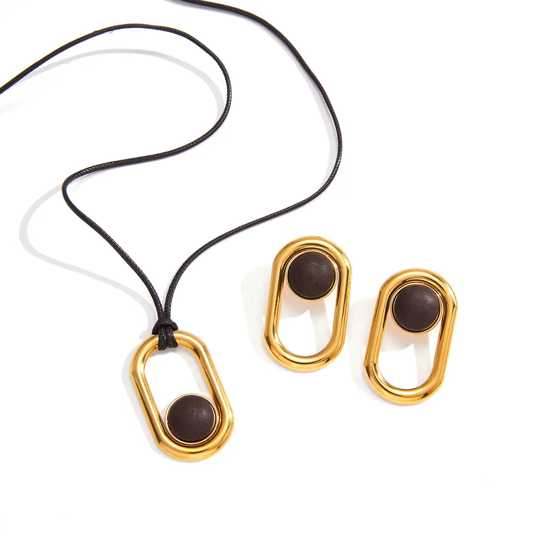 Iponies Earring | Çelik Küpe 3