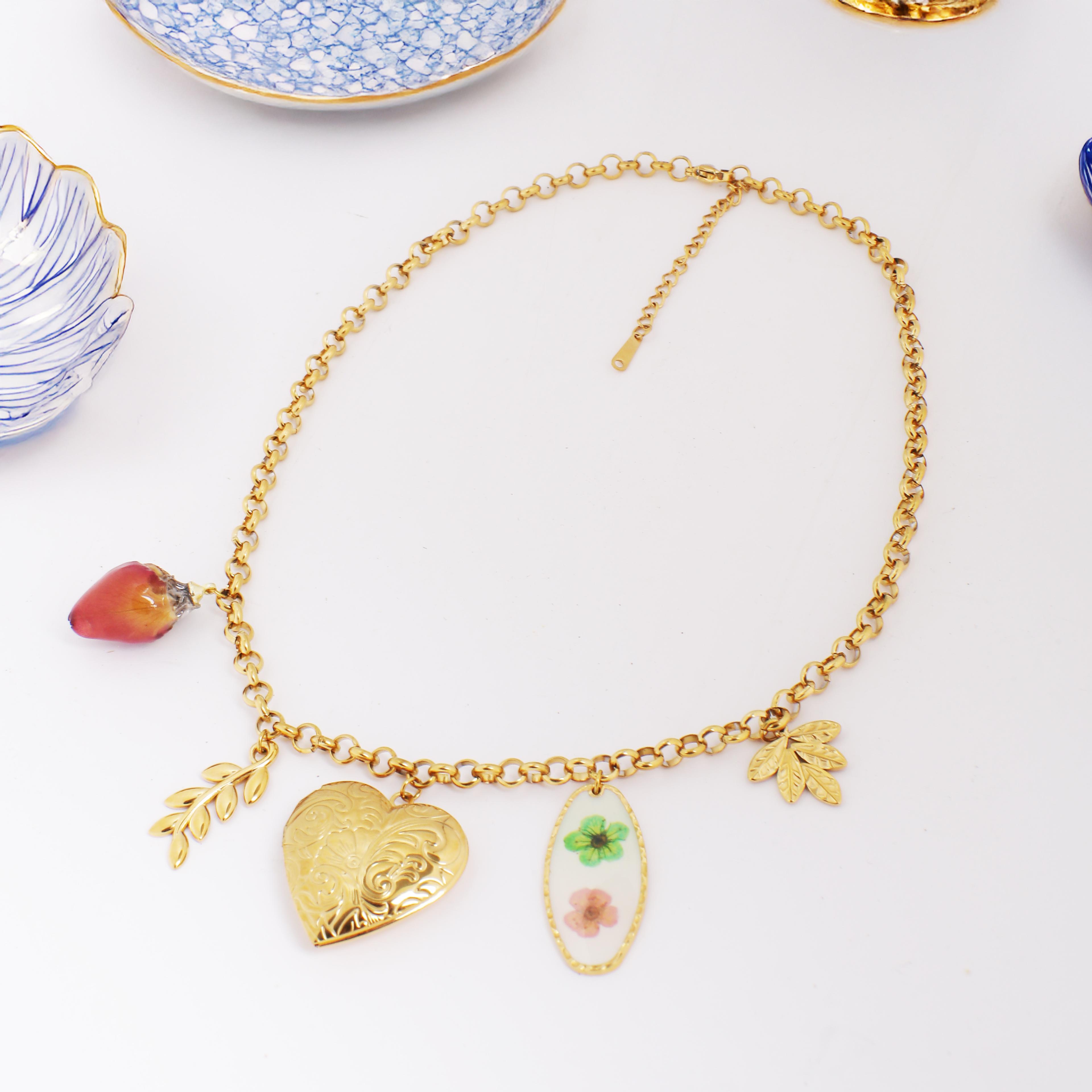 Amarilis Necklace | Çelik Kolye