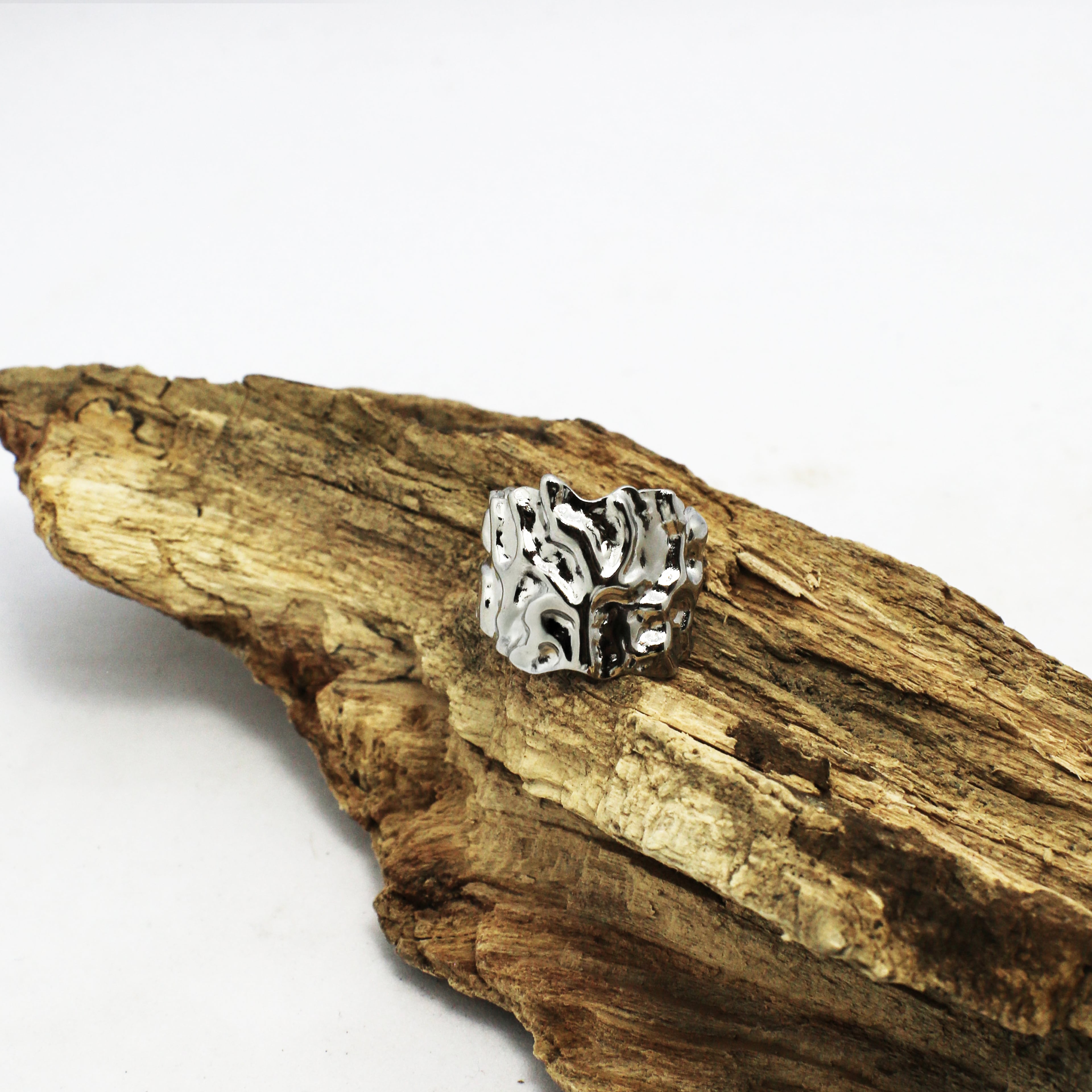 Varelia Ring | Çelik Yüzük