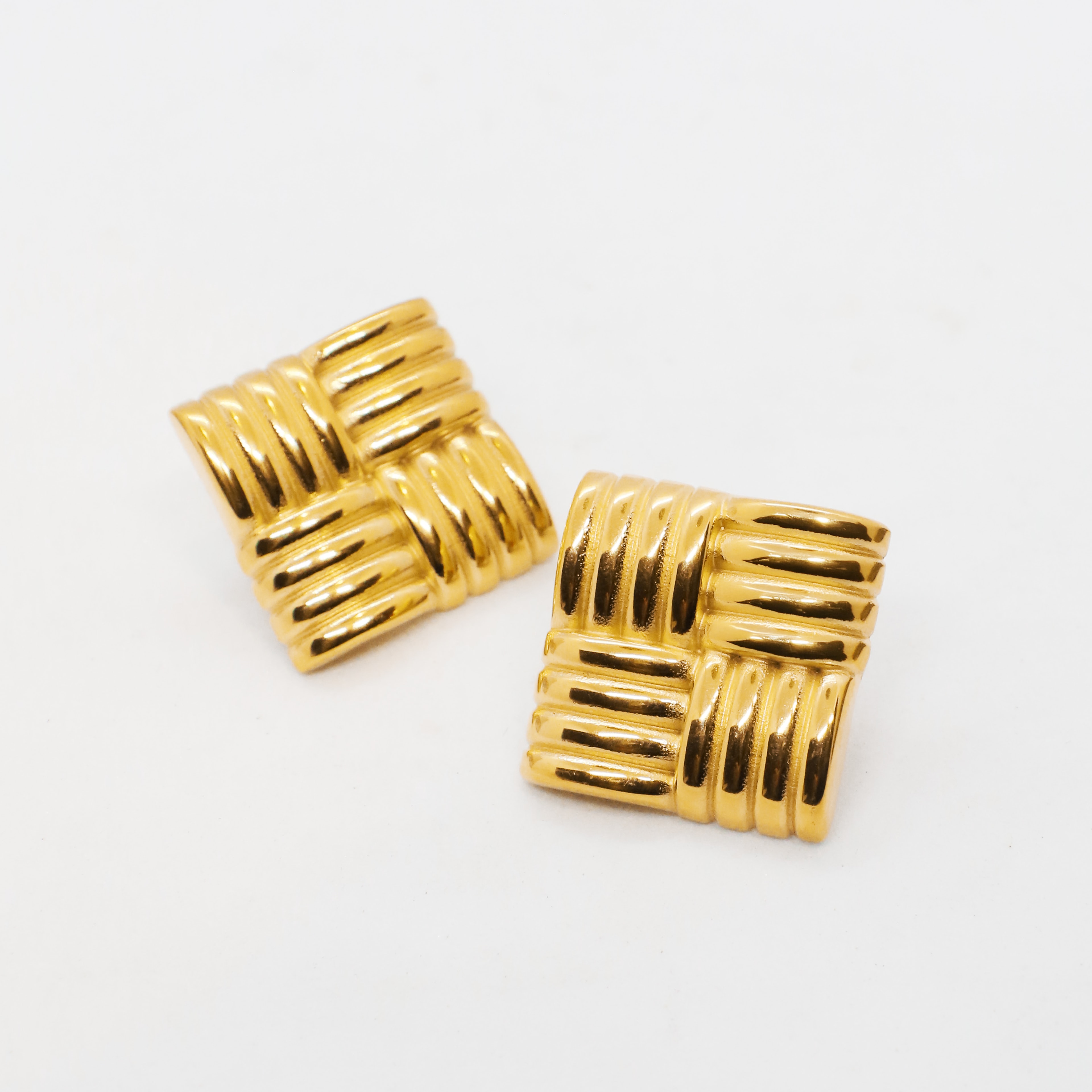 Nerisa Earring | Çelik Küpe