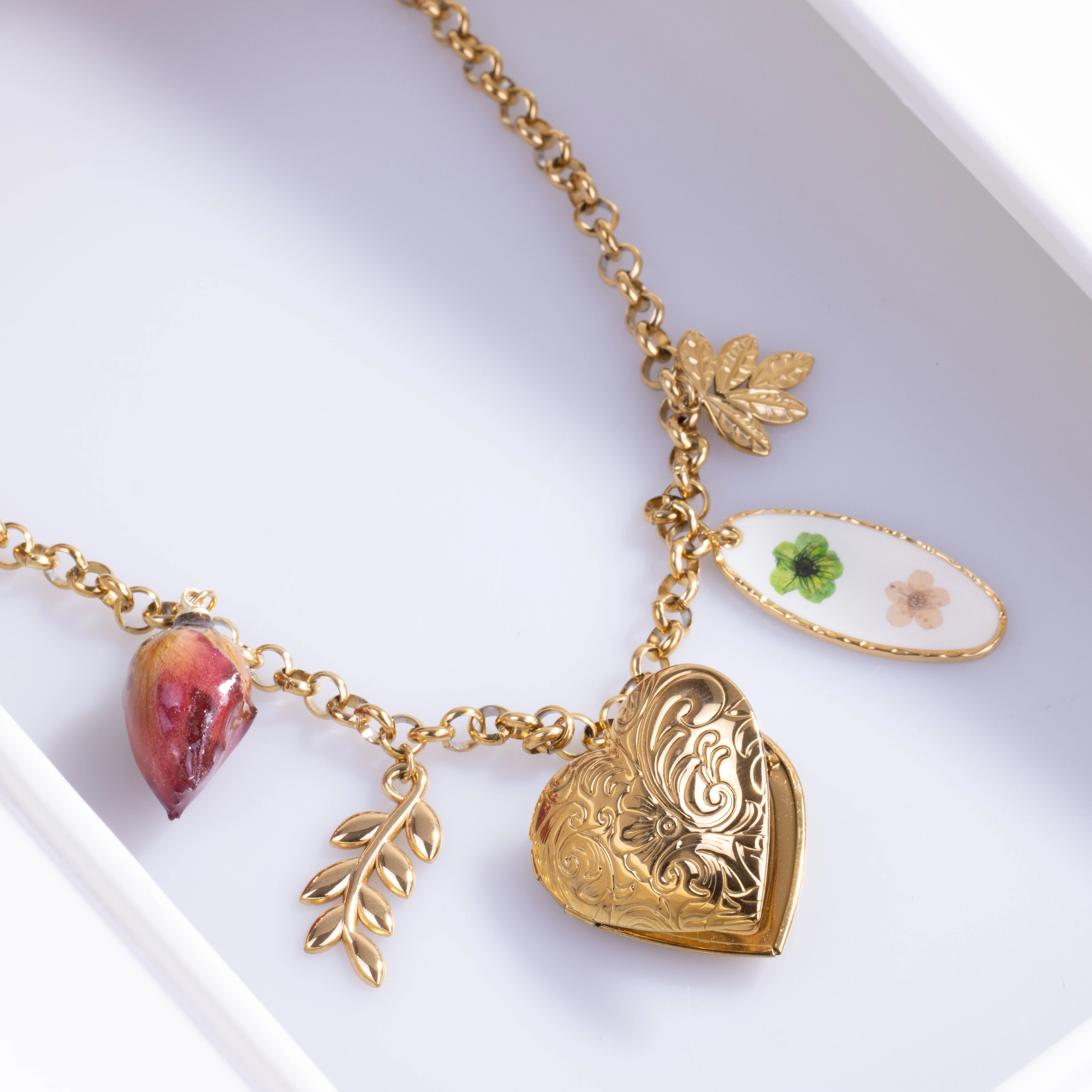 Amarilis Necklace | Çelik Kolye