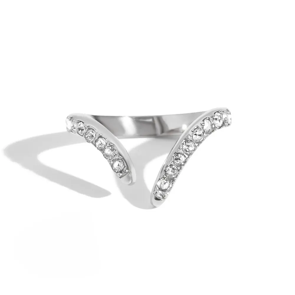 Chevrona Ring | Çelik Yüzük