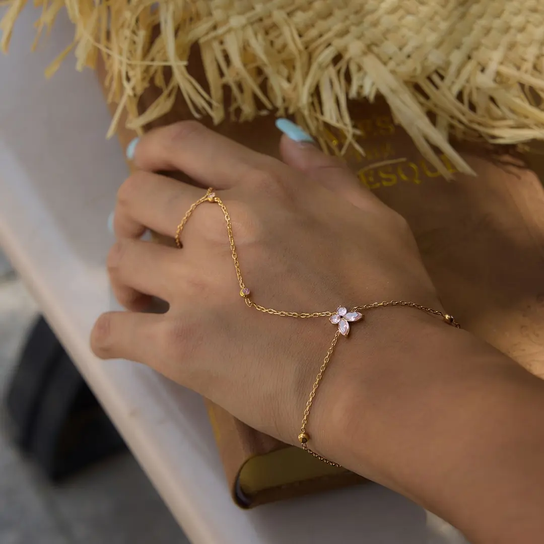 Farfalina Hand Chain | Çelik El Zinciri 2