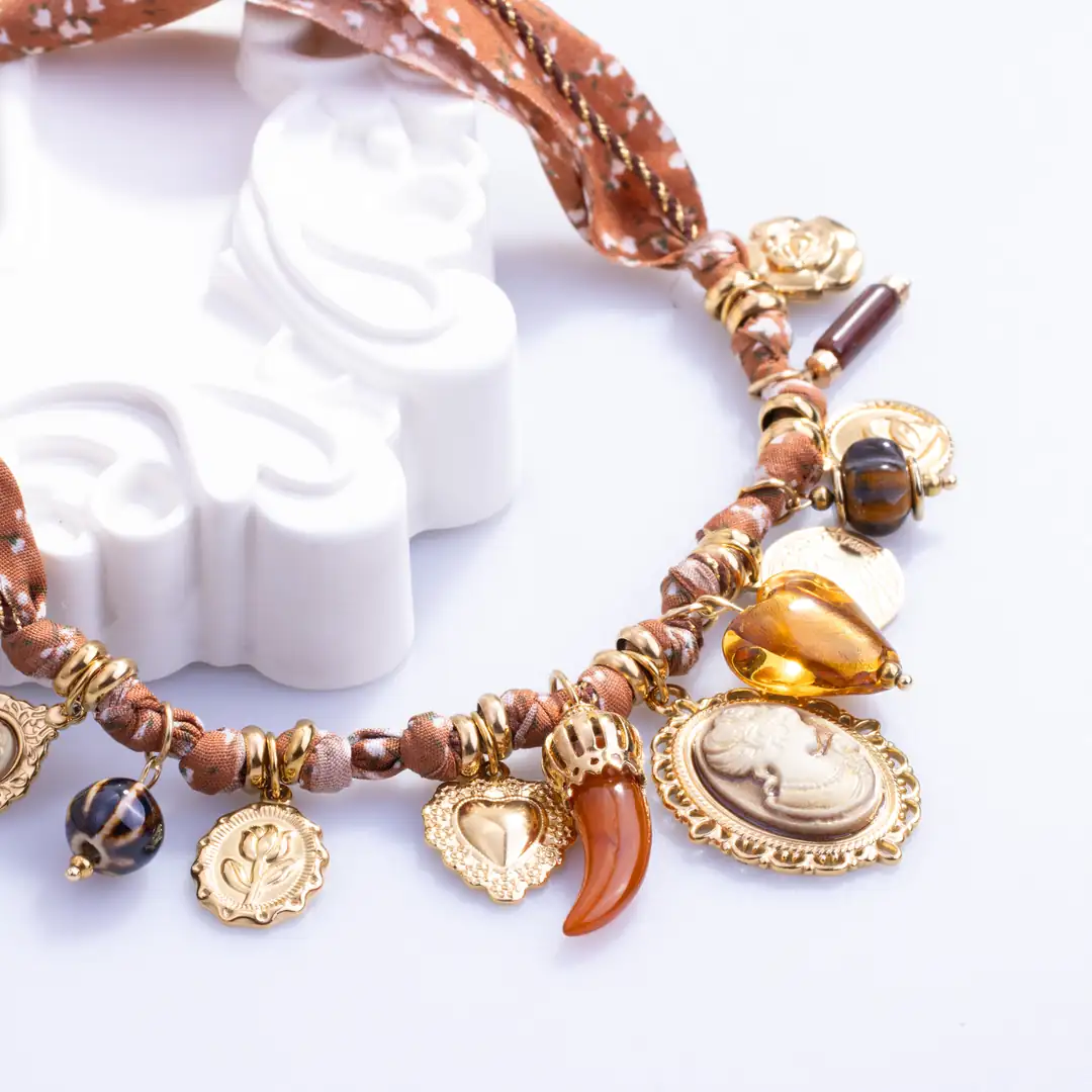 Royalique Necklace | Kumaş Kolye 1