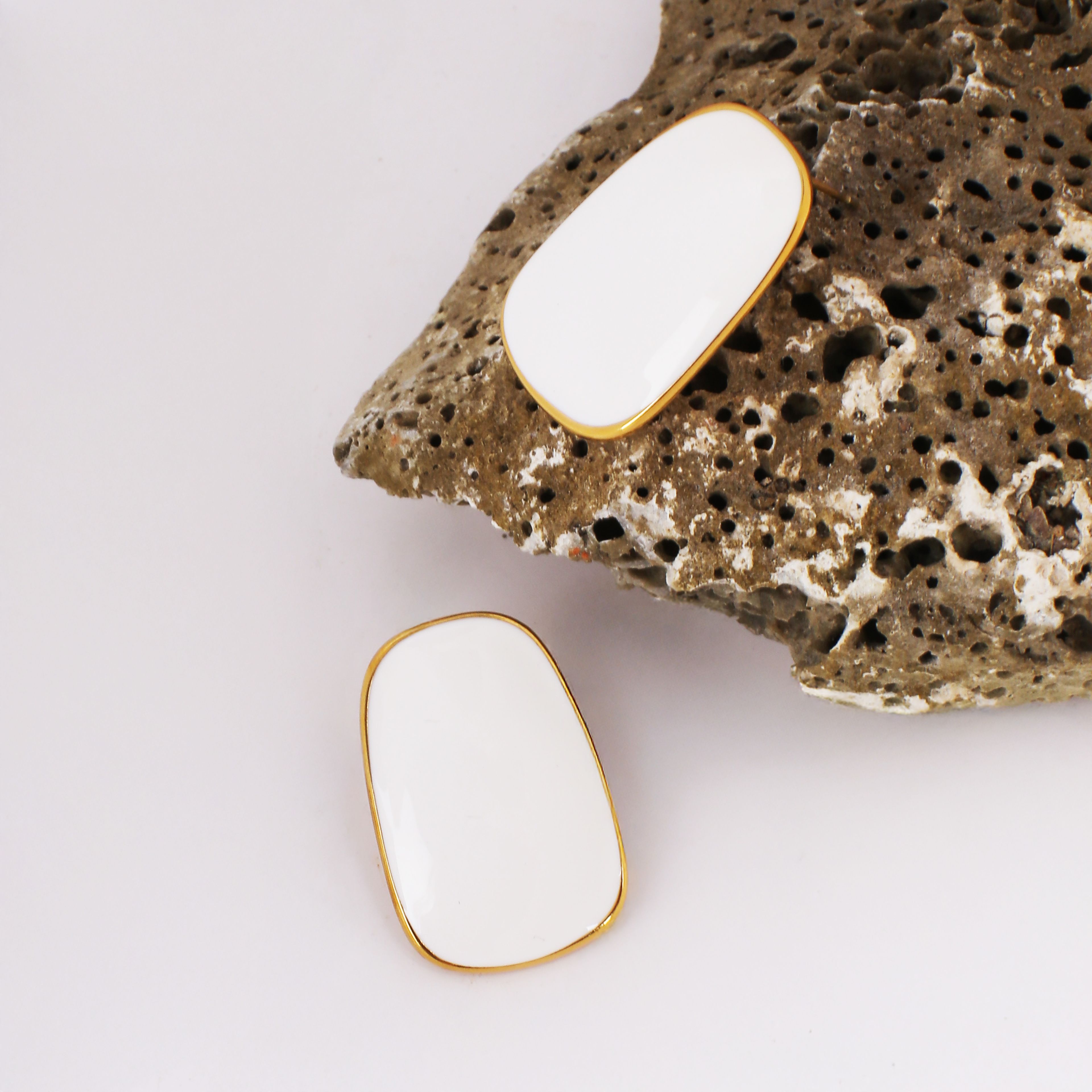 White Aura Earring | Çelik Küpe