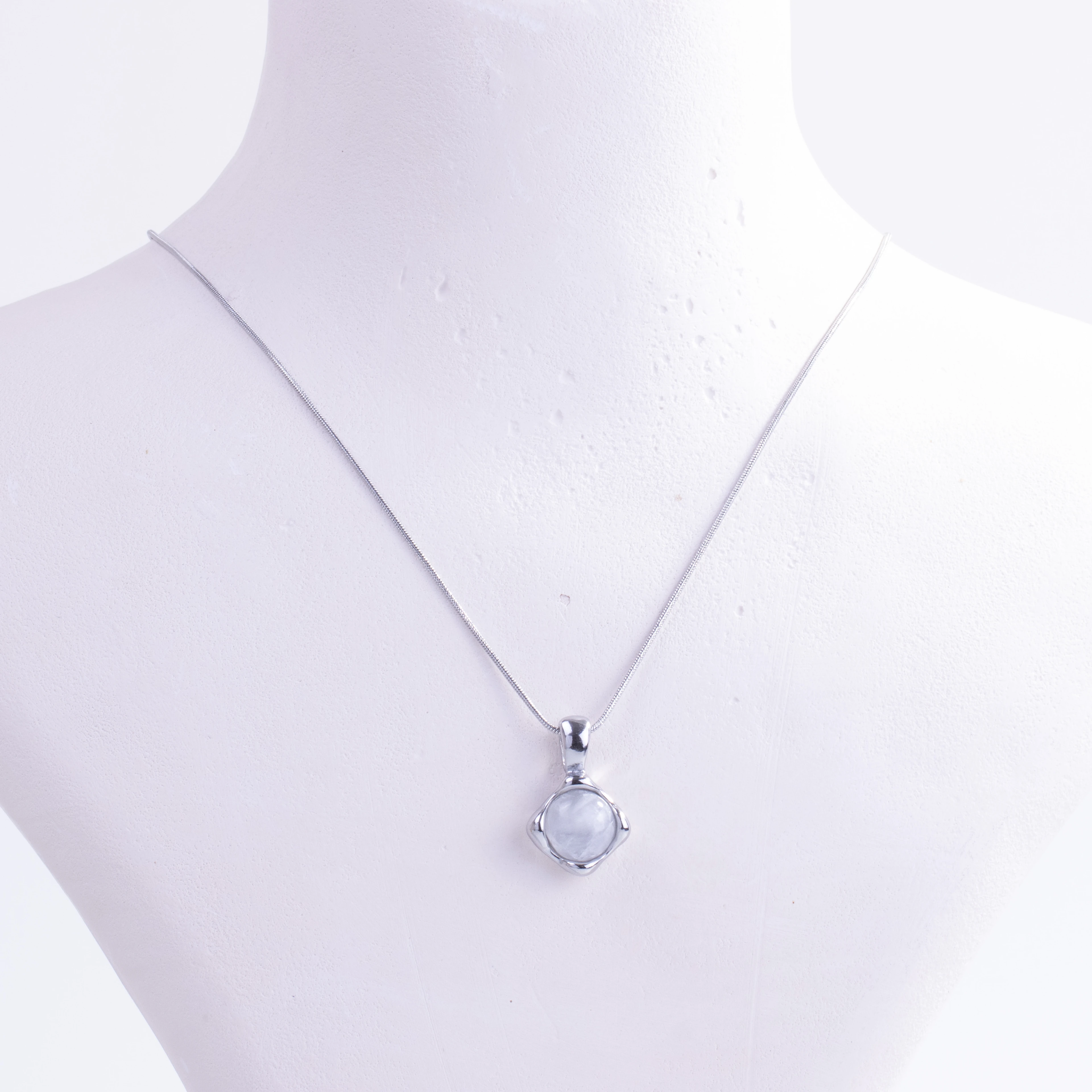 Moonveria Necklace | Çelik Kolye