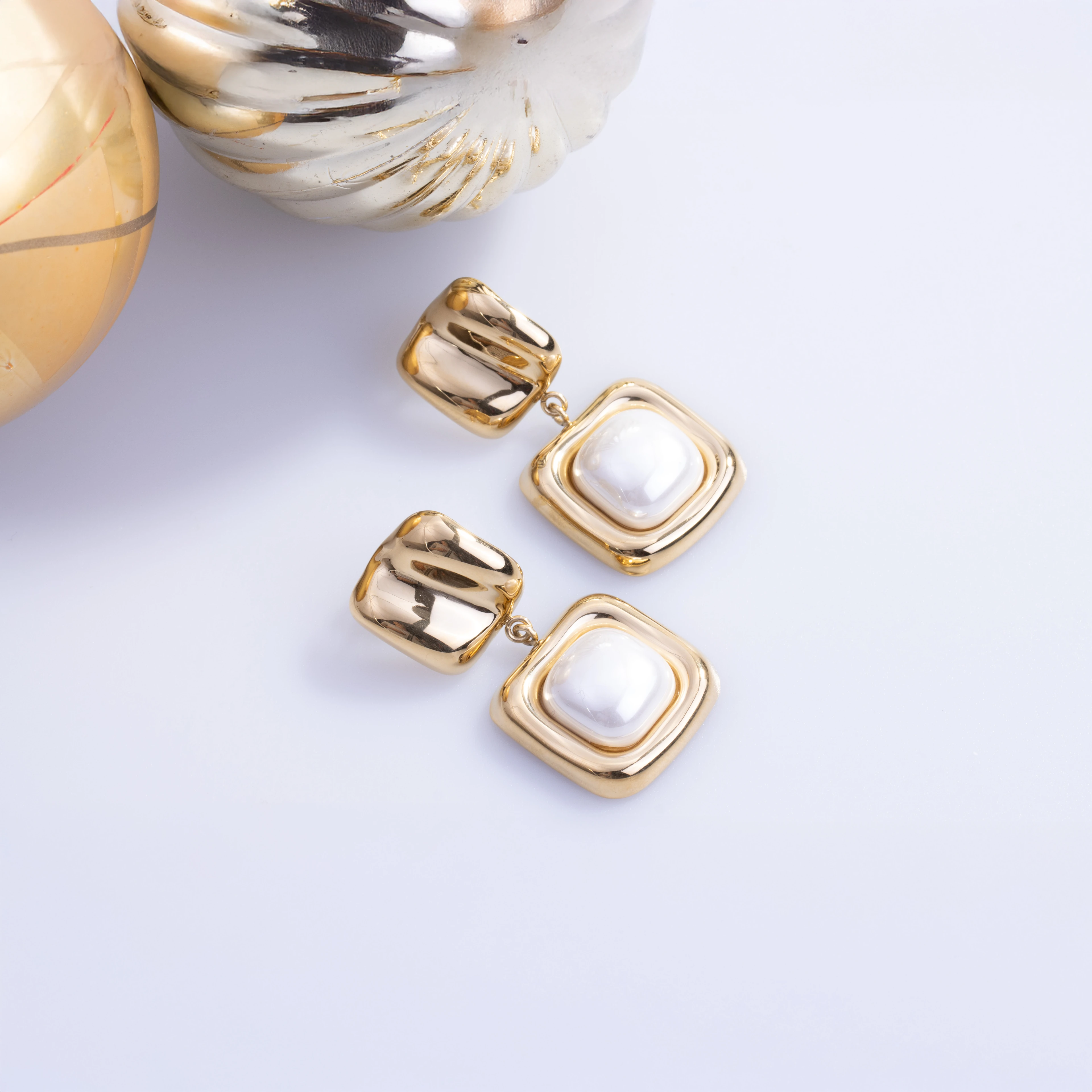 Veloria Earring | Çelik Küpe