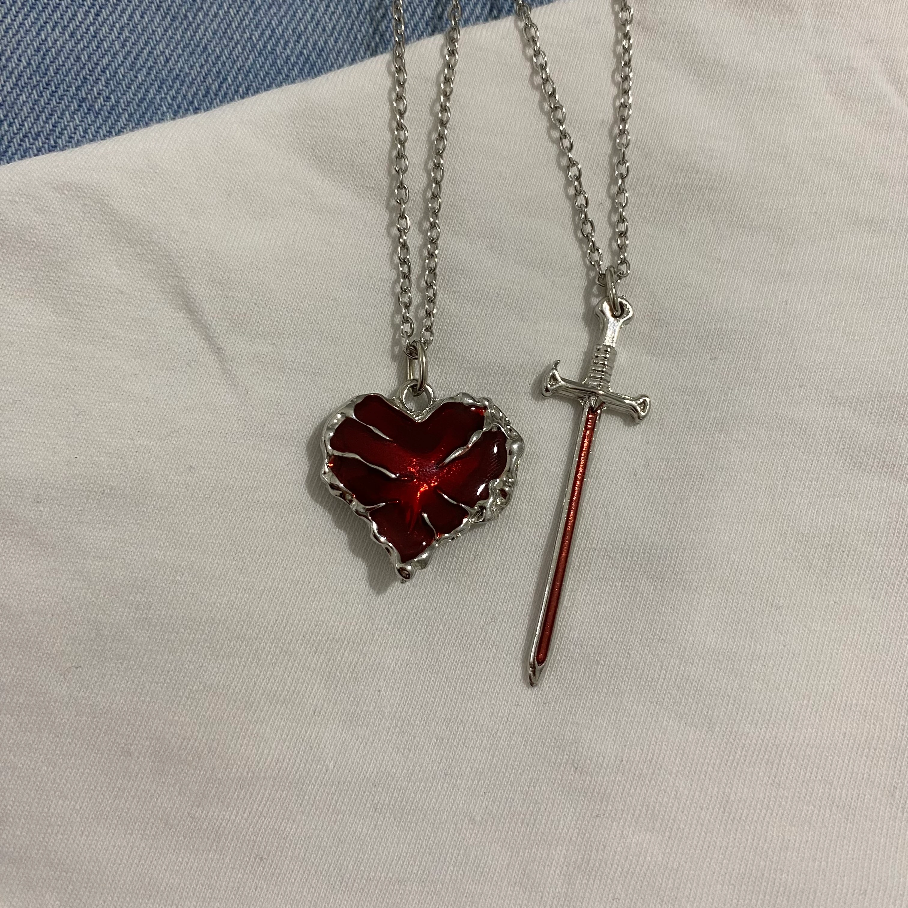 Kalp Kılıç Çift Kolye