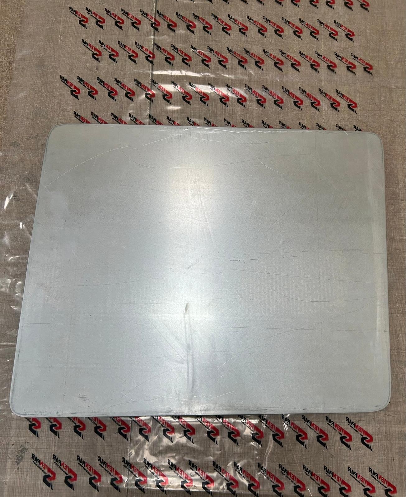 MP4 DOLAP KAPAĞI SOL 9607502703