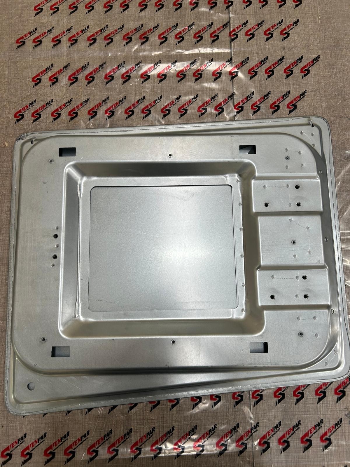 MP4 DOLAP KAPAĞI SAĞ 9607502903
