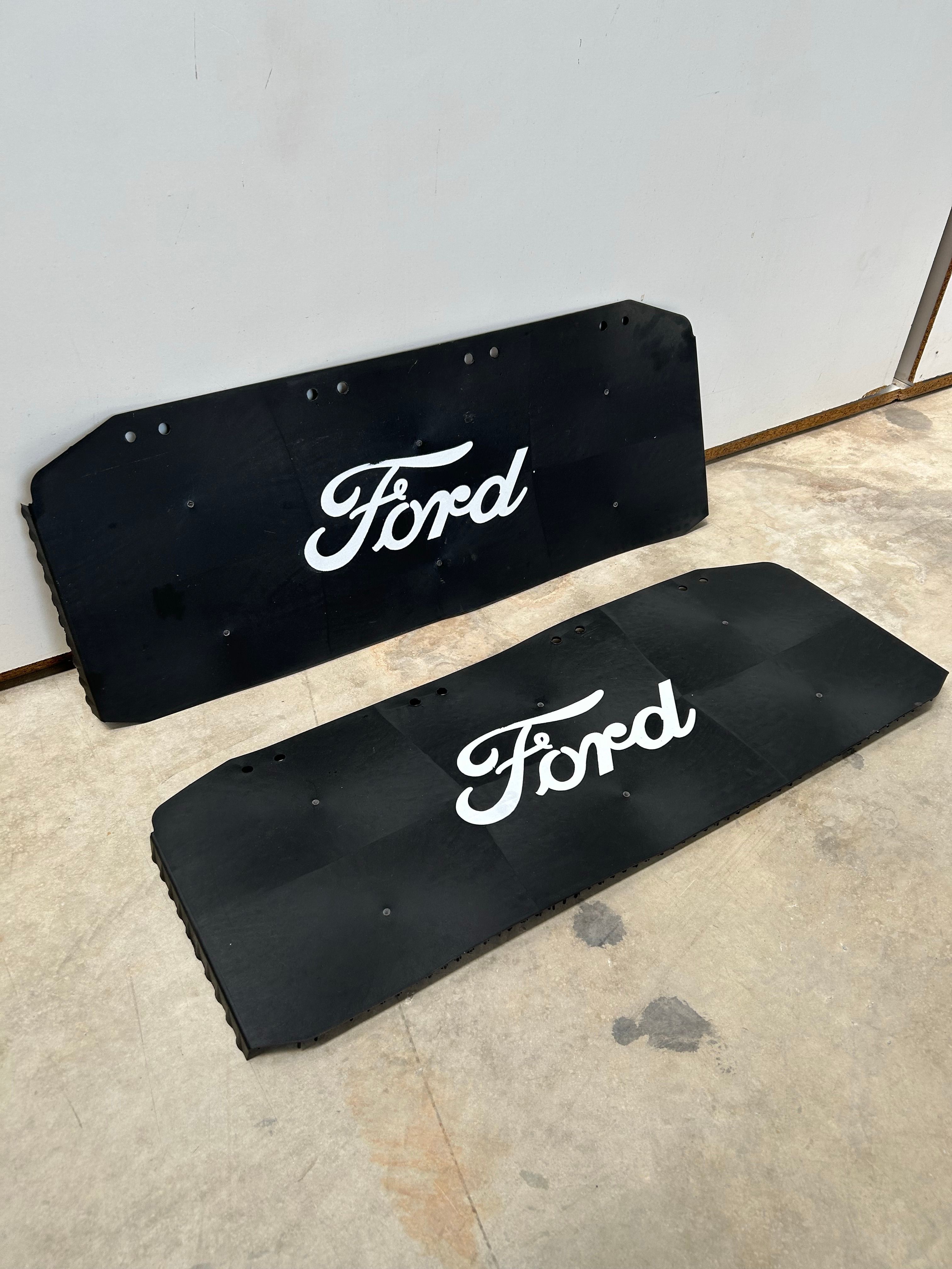 FORD YAZILI ÇEKİCİ TOZLUKLARI TAKIMI ( TAKIM )