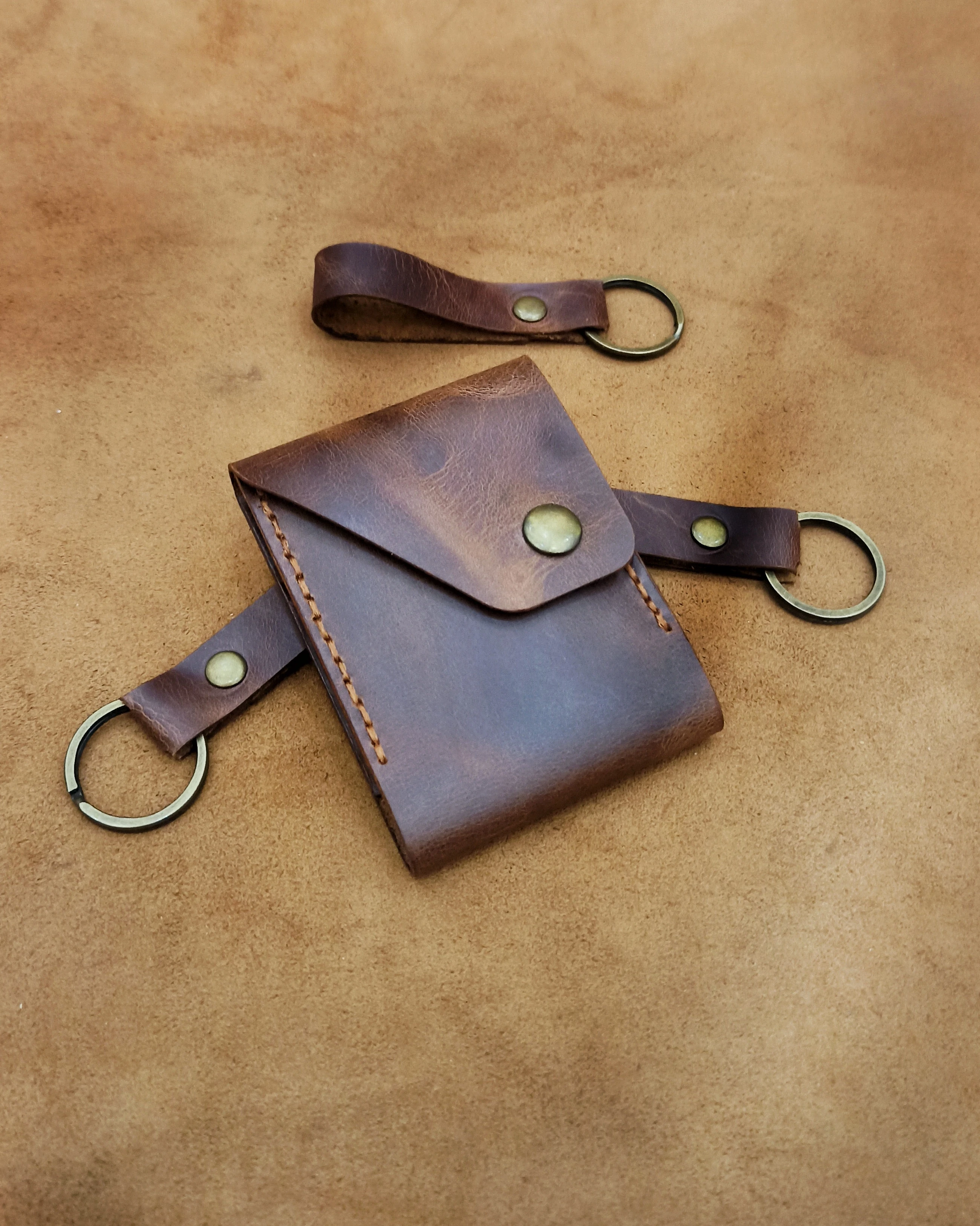 Avuç İçi Dikey Kartlık main variant image