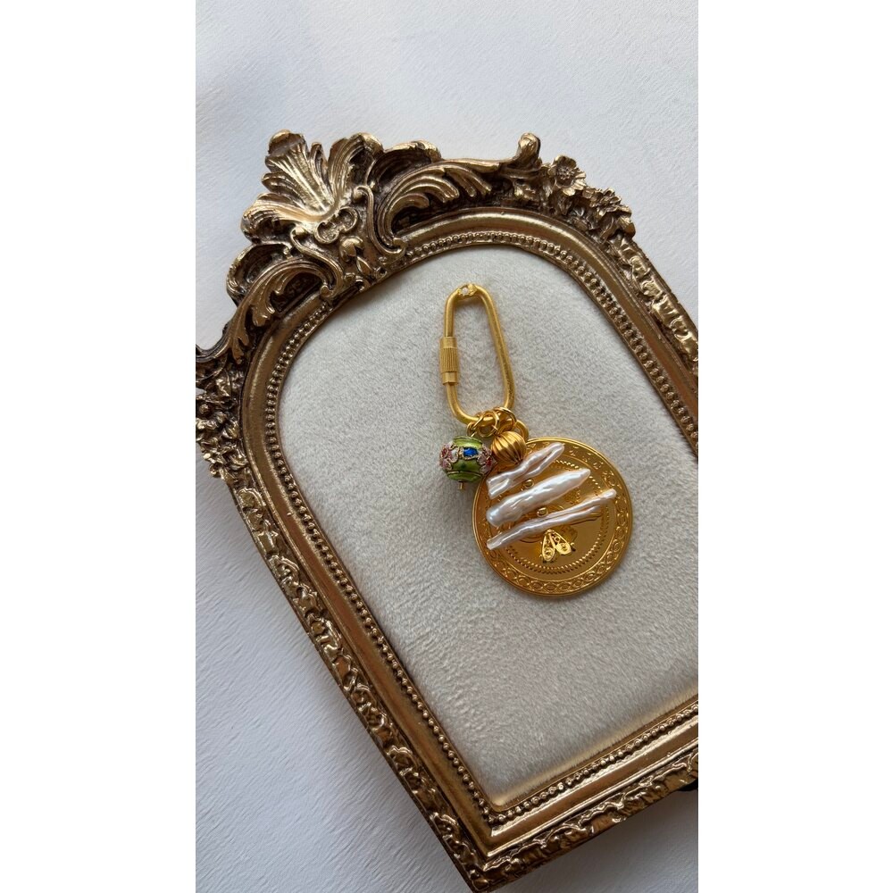 Sedef inci charm